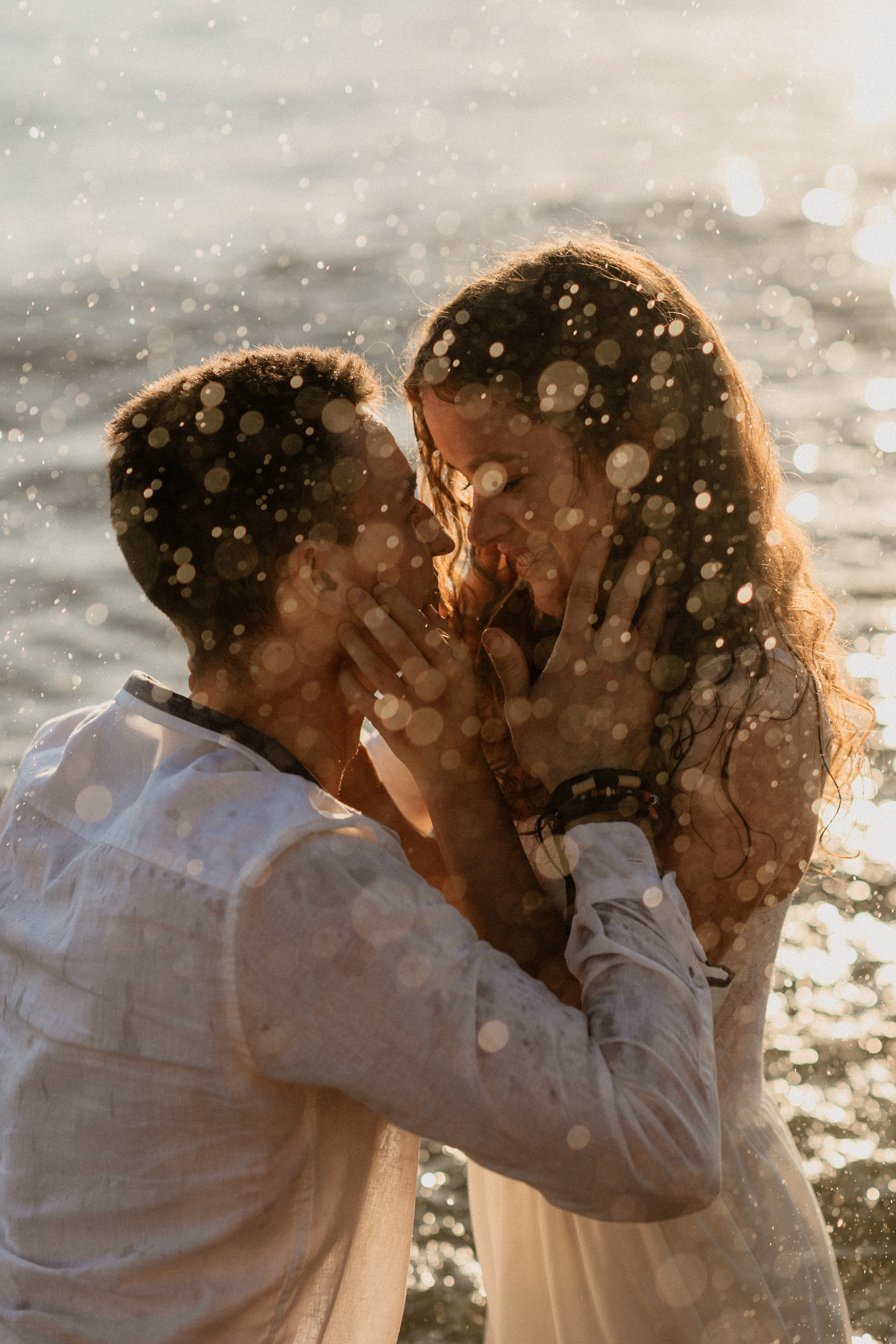 Ar reikalinga priešvestuvinė fotosesija arba kaip nebijoti objektyvo?. Vestuvių ir šeimų fotografė Lena Bondarenko / belove photo