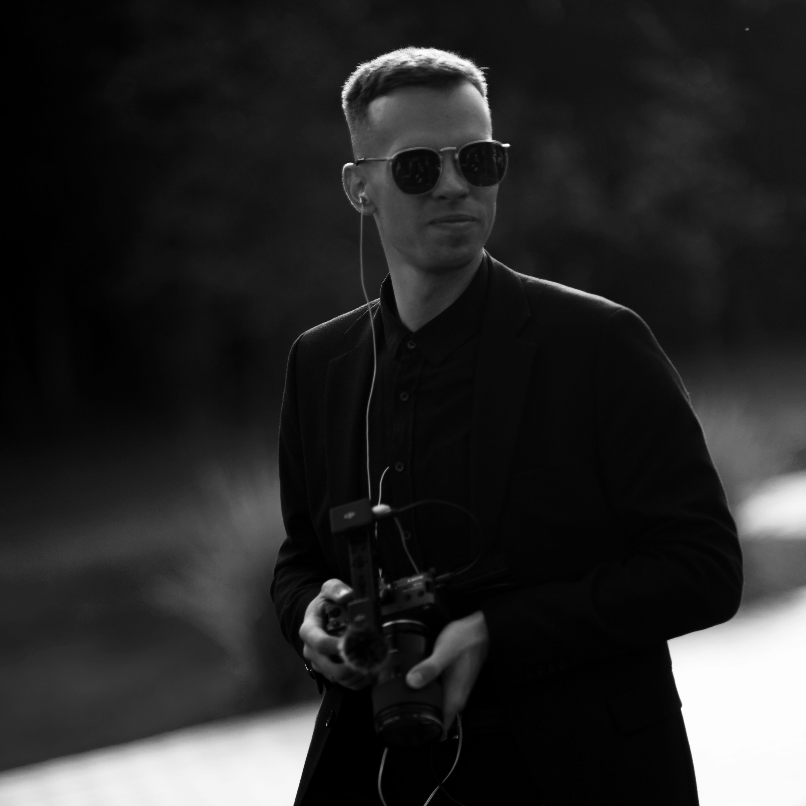 Контакты. Видеограф Тбилиси, Грузия / Wedding videographer Tbilisi Georgia