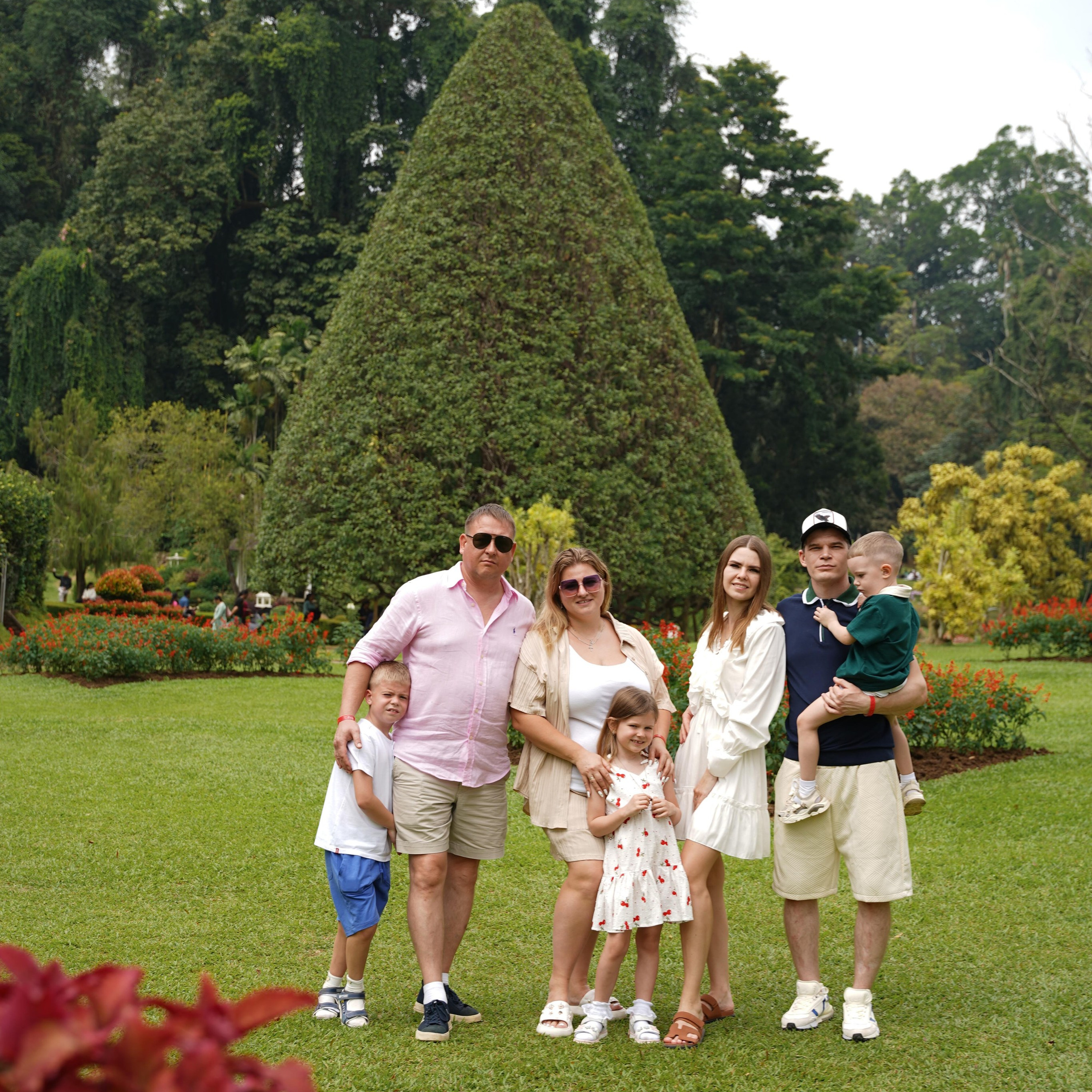Tailor-made Tours. Moshch Destination Management pvt ltd tour operator in sri lanka