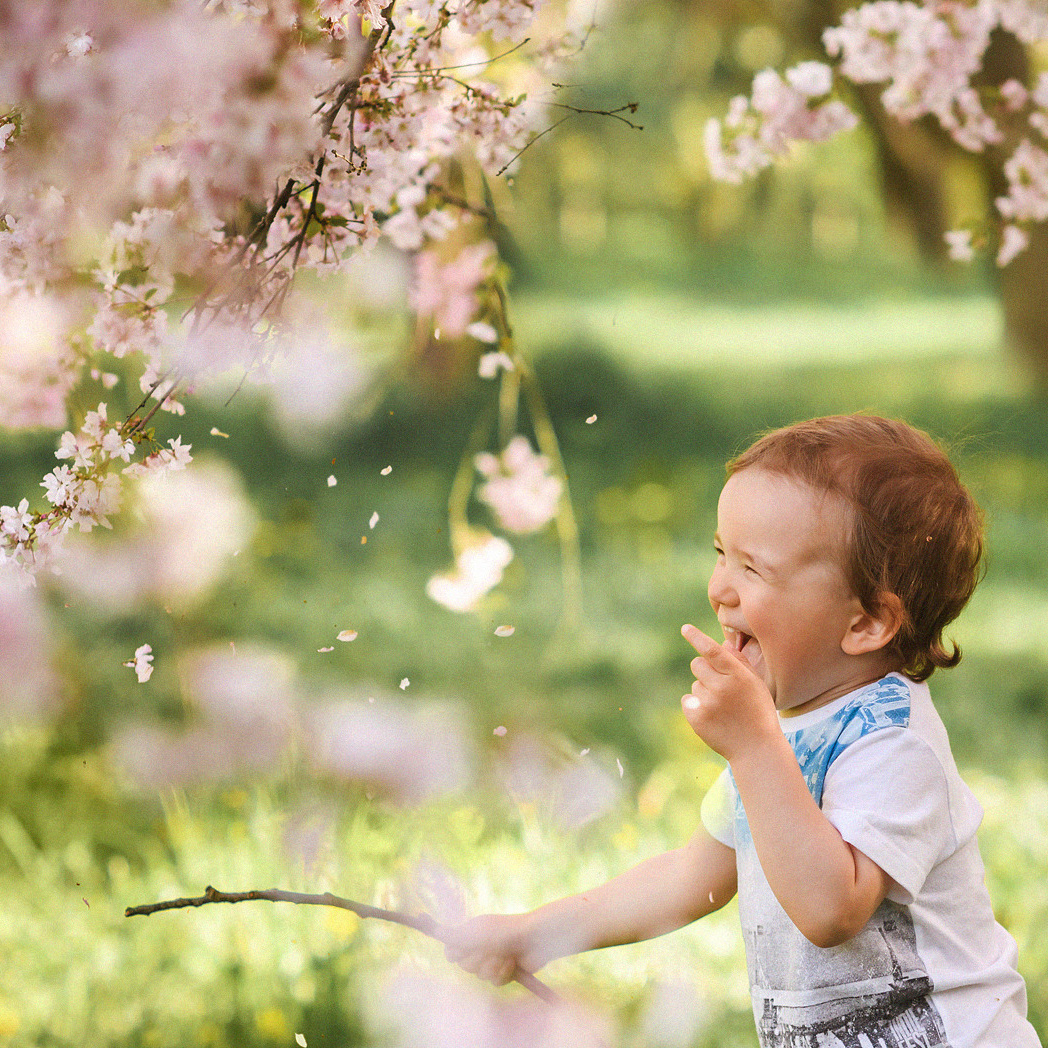Весенняя фотосессия в Праге. Family and wedding photographer in Prague Natalia Fedori