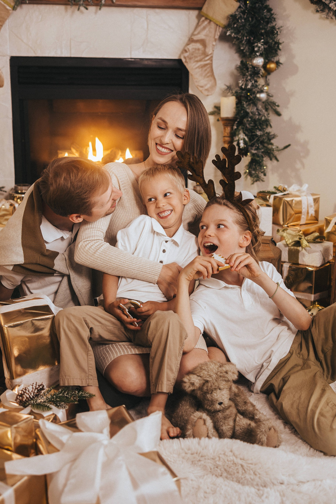 Cristmas mini sessions 2025 Vancouver. Ivan Skufinsky — wedding and family photographer in Vancouver