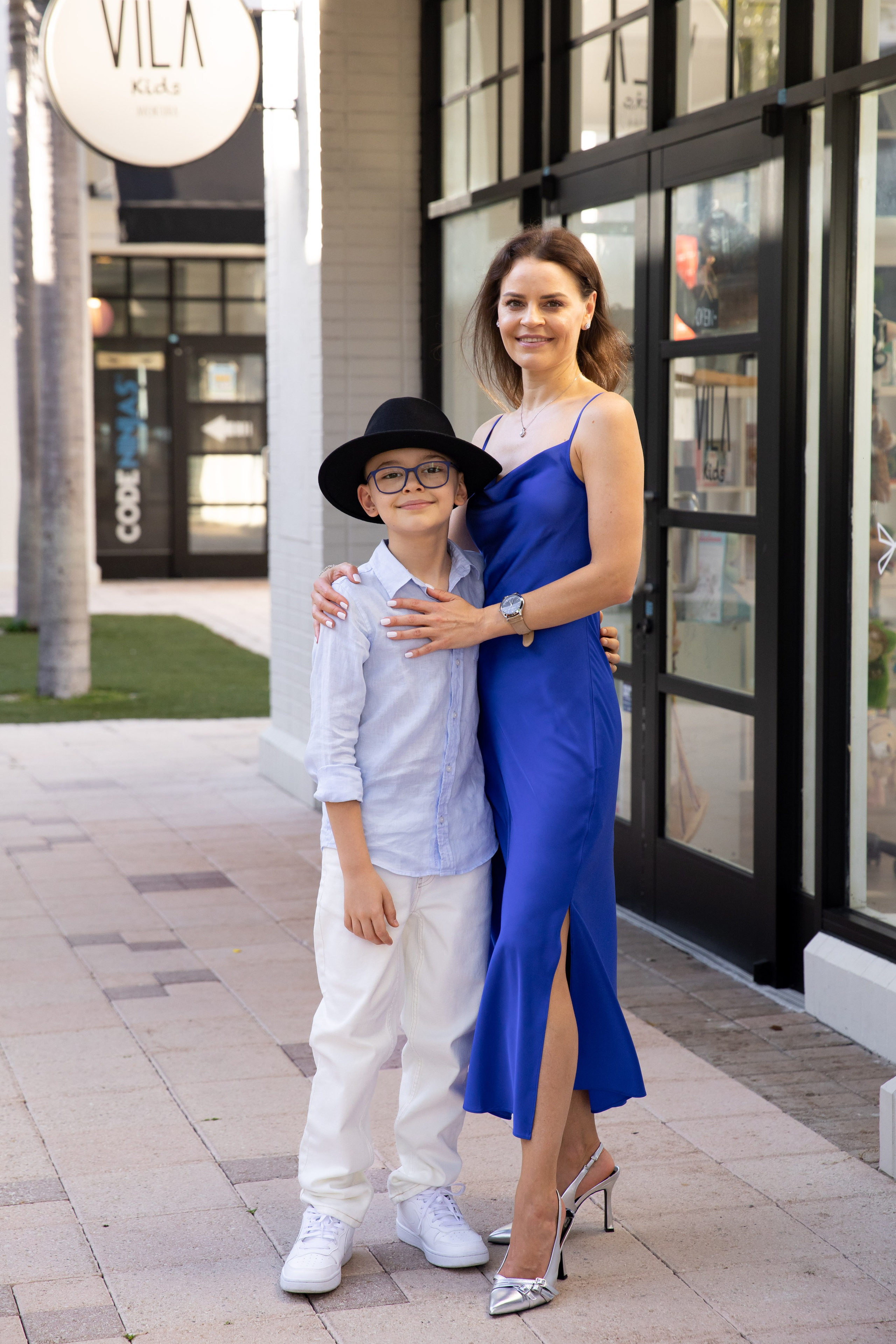 Chic Family Session in the Heart of Aventura. Miami Family and Event Photographer