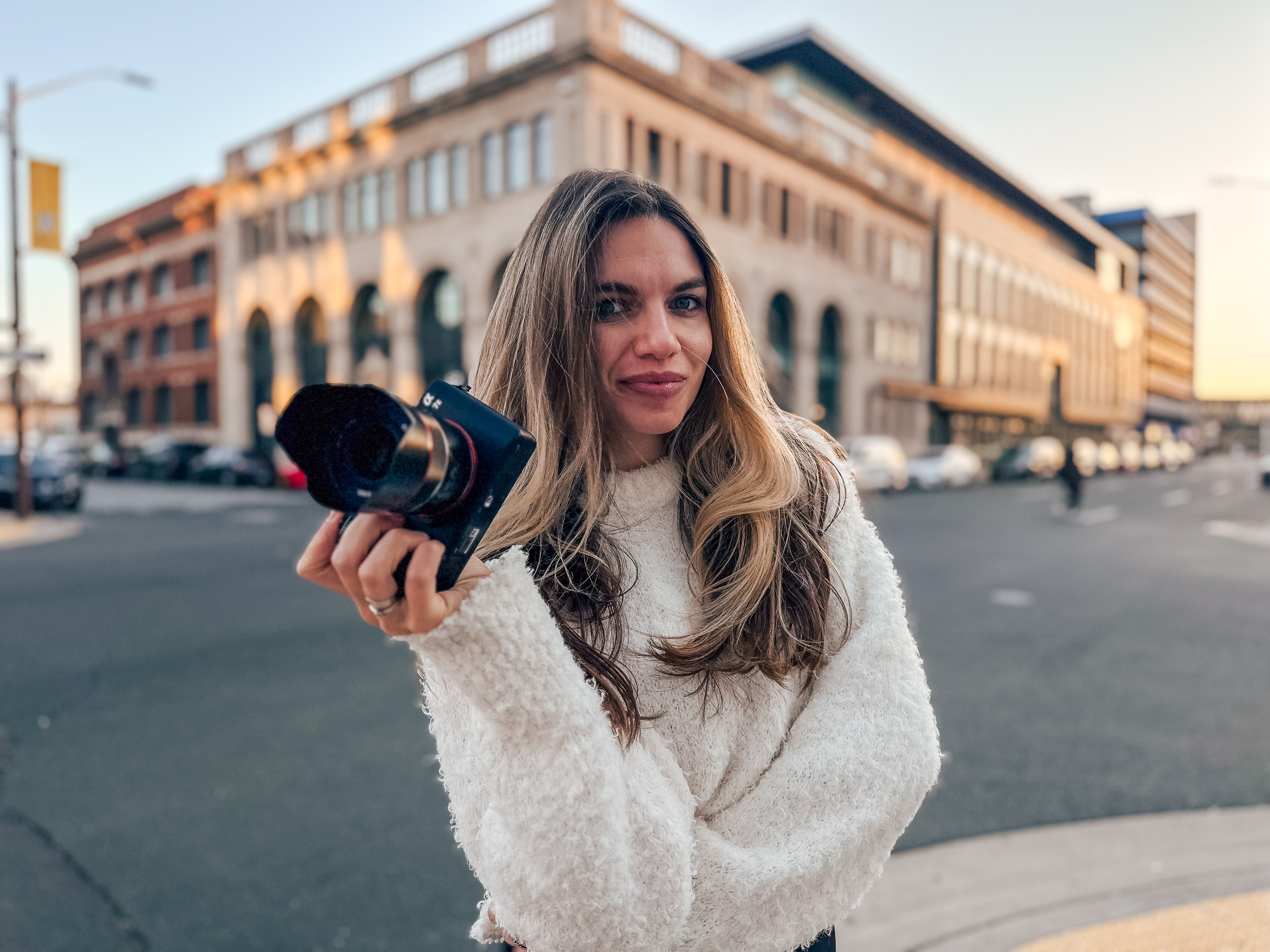 Professional photographer based in Ontario, capturing stunning family, wedding, portrait, and couples’ photoshoots in Windsor and Toronto. With a passion for telling stories through images, I specialize in creating timeless memories that reflect the unique connections and emotions of each moment.