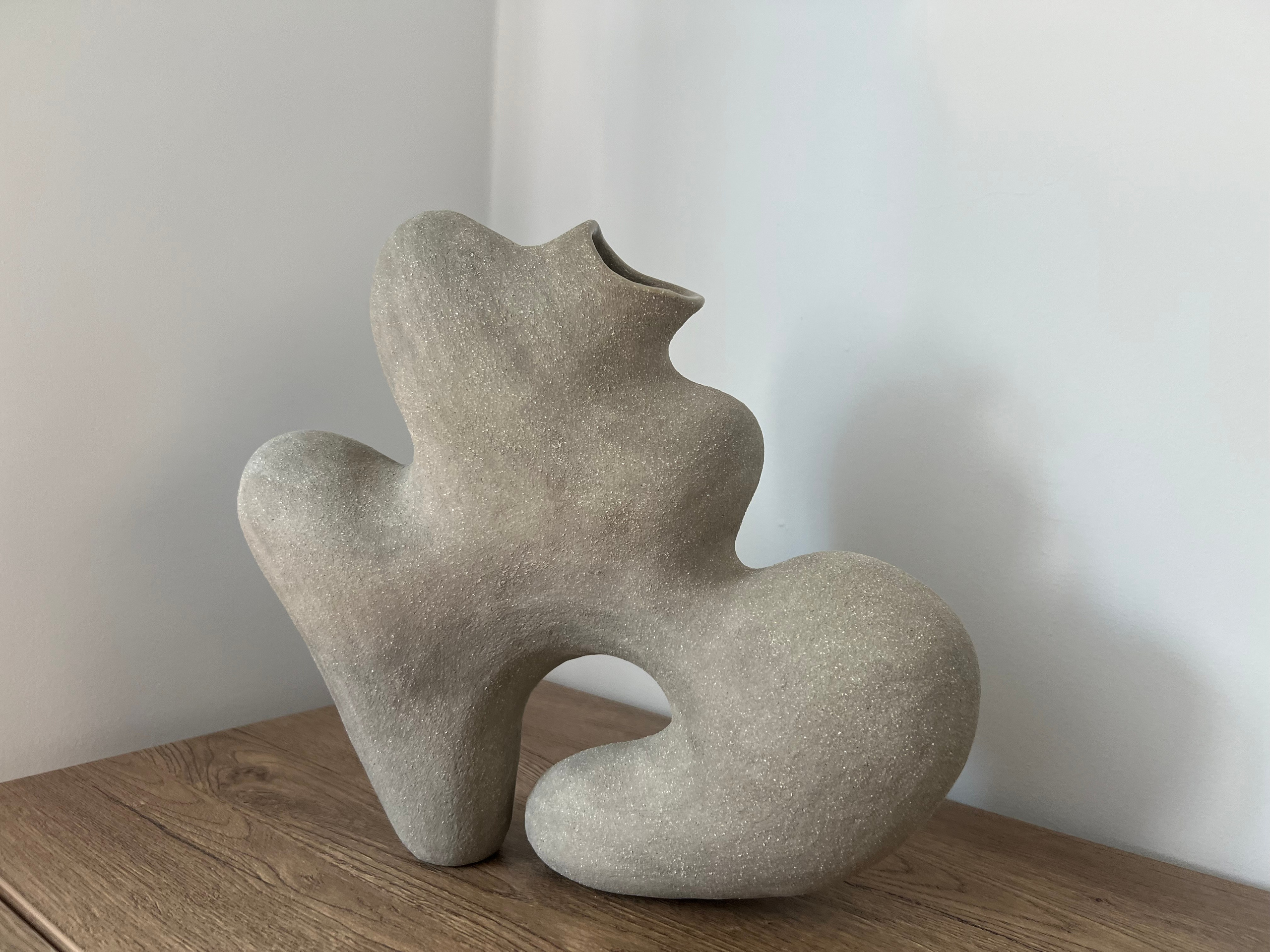 ReefCeramics, based in Nicosia, is a creative hub where handcrafted ce