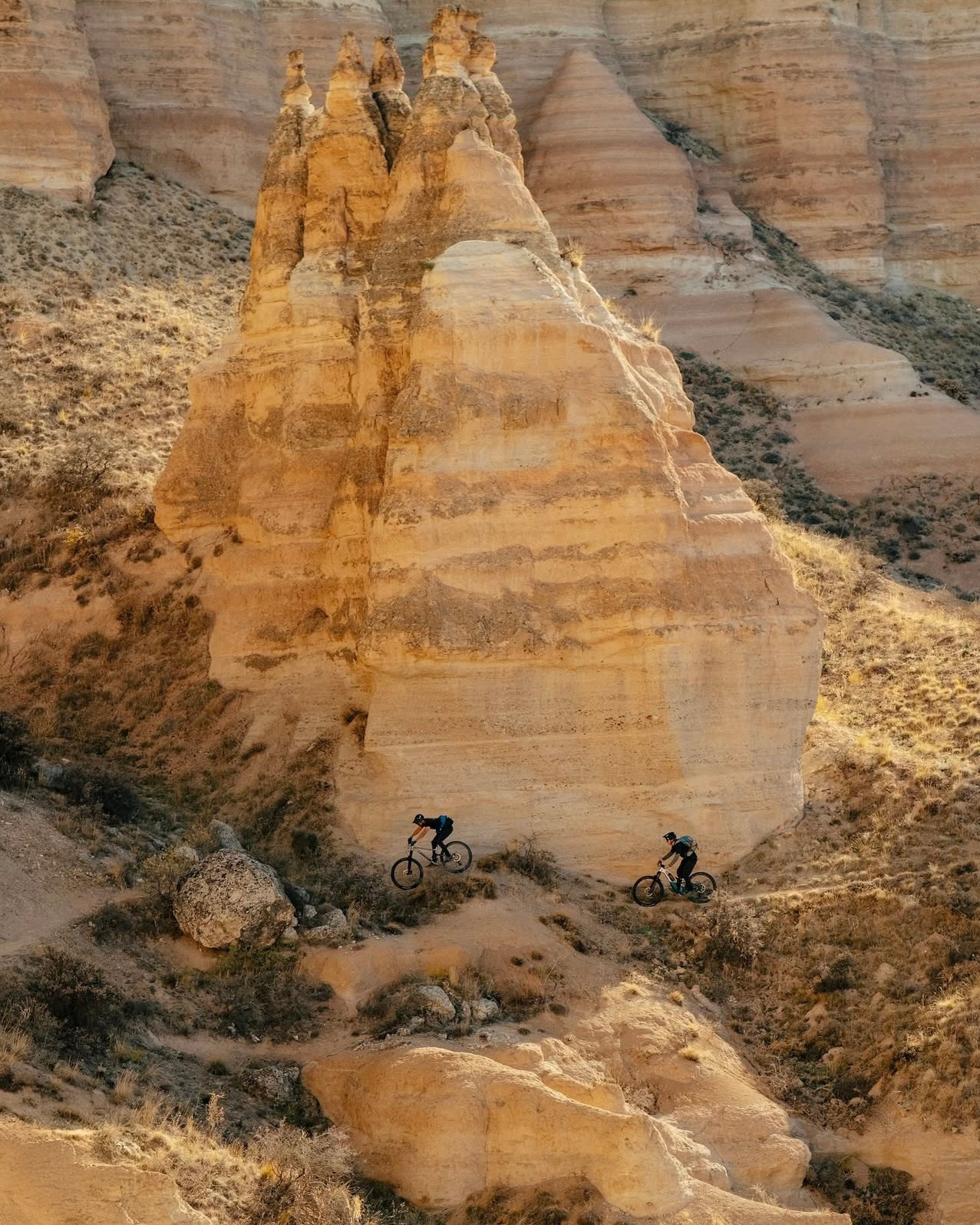 Activities in Cappadocia – Hot Air Balloon, Horseback Riding, Photoshoots & More. Your Guide to Cappadocia: Private Tours, Scenic Routes, Hot Air Balloon Rides, and More Adventures