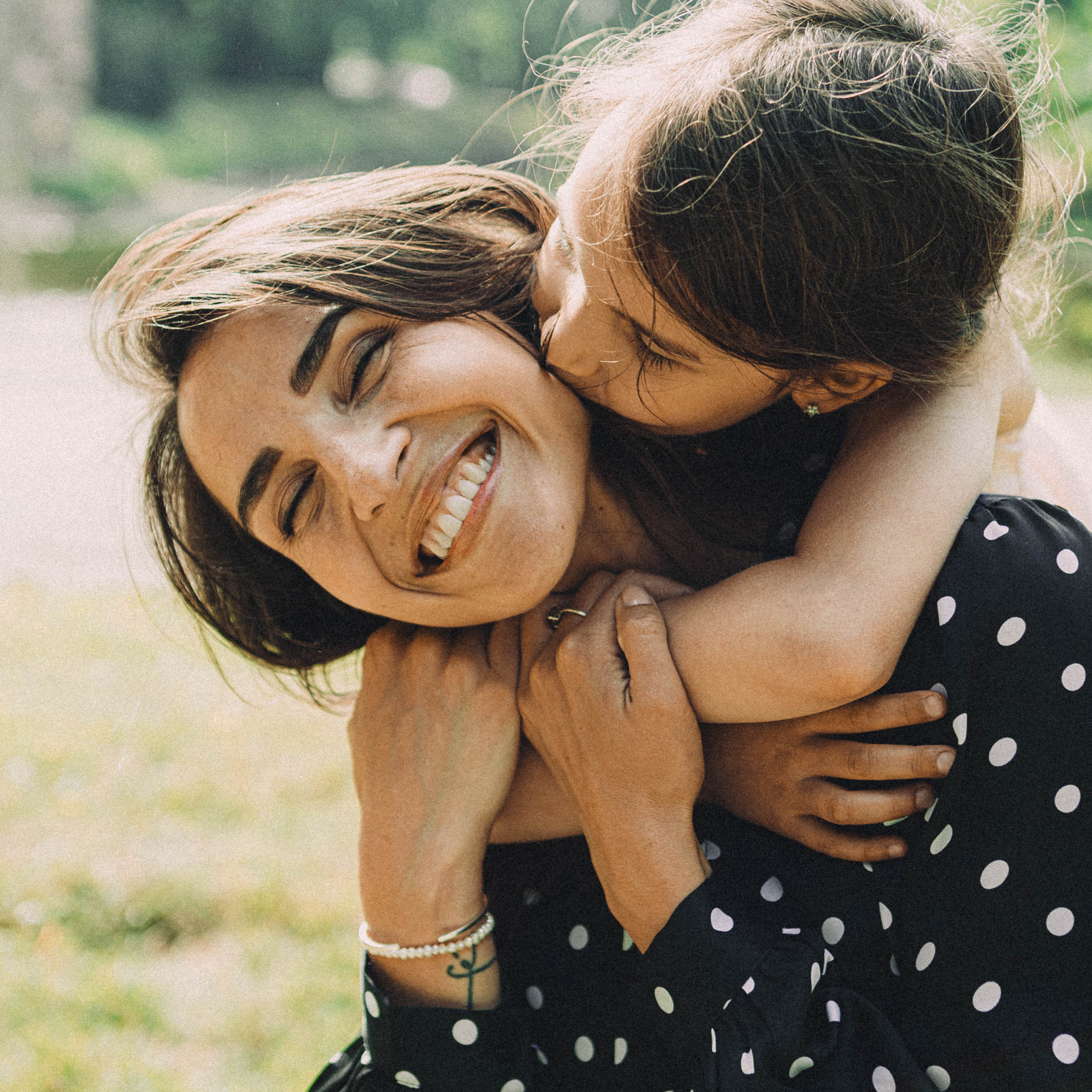 ģimenes fotosesija mājās