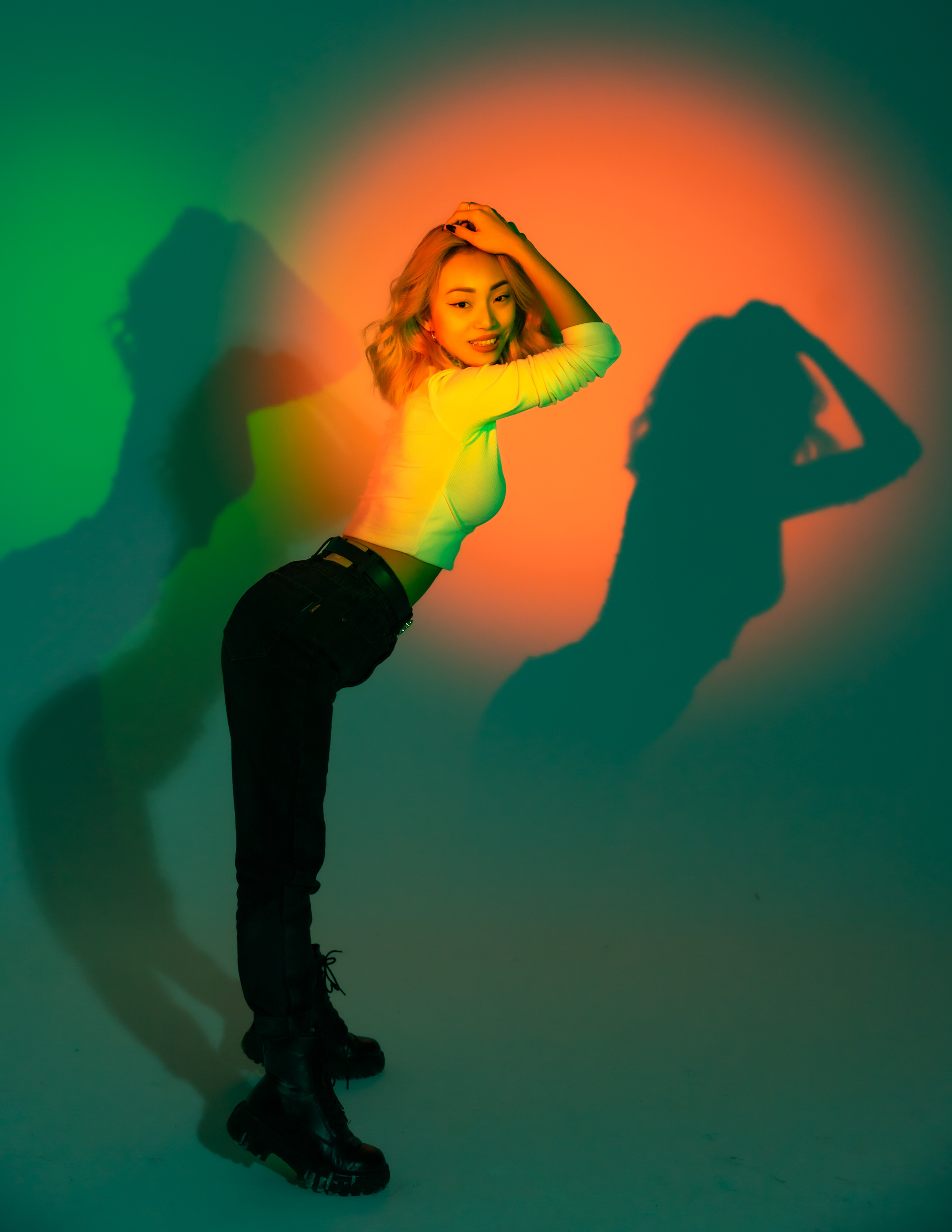 Жёсткий свет. Студия. Фотограф Григорий Кравец