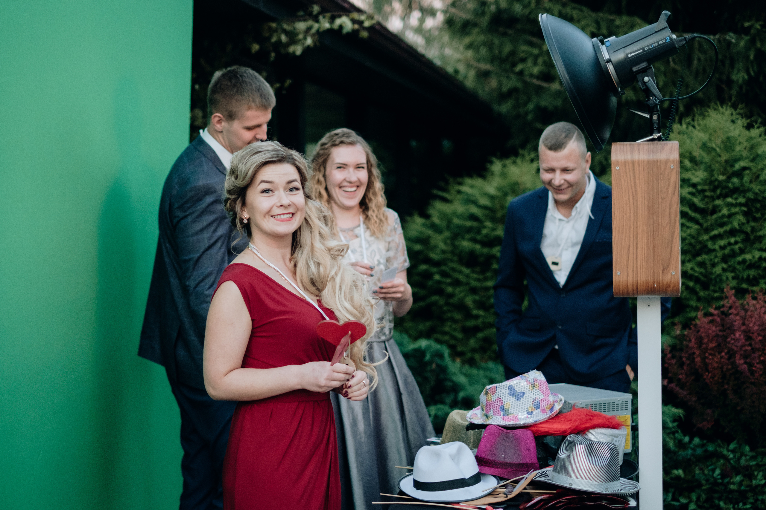 Fotogrāfa pakalpojumi Jēkabpilī. Kāzu × Ģimenes notikumu fotografs Edgars Kalniņš