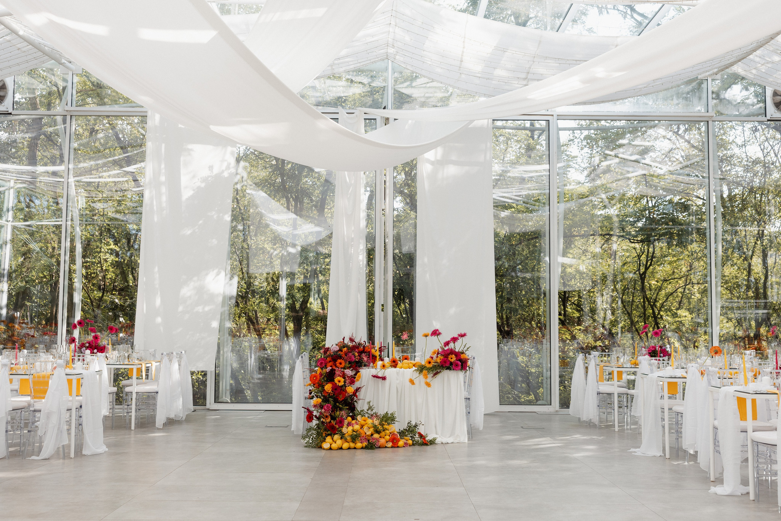 Zašto angažovati organizatora venčanja?. Wedding Photography And Film Studio Photo Factory