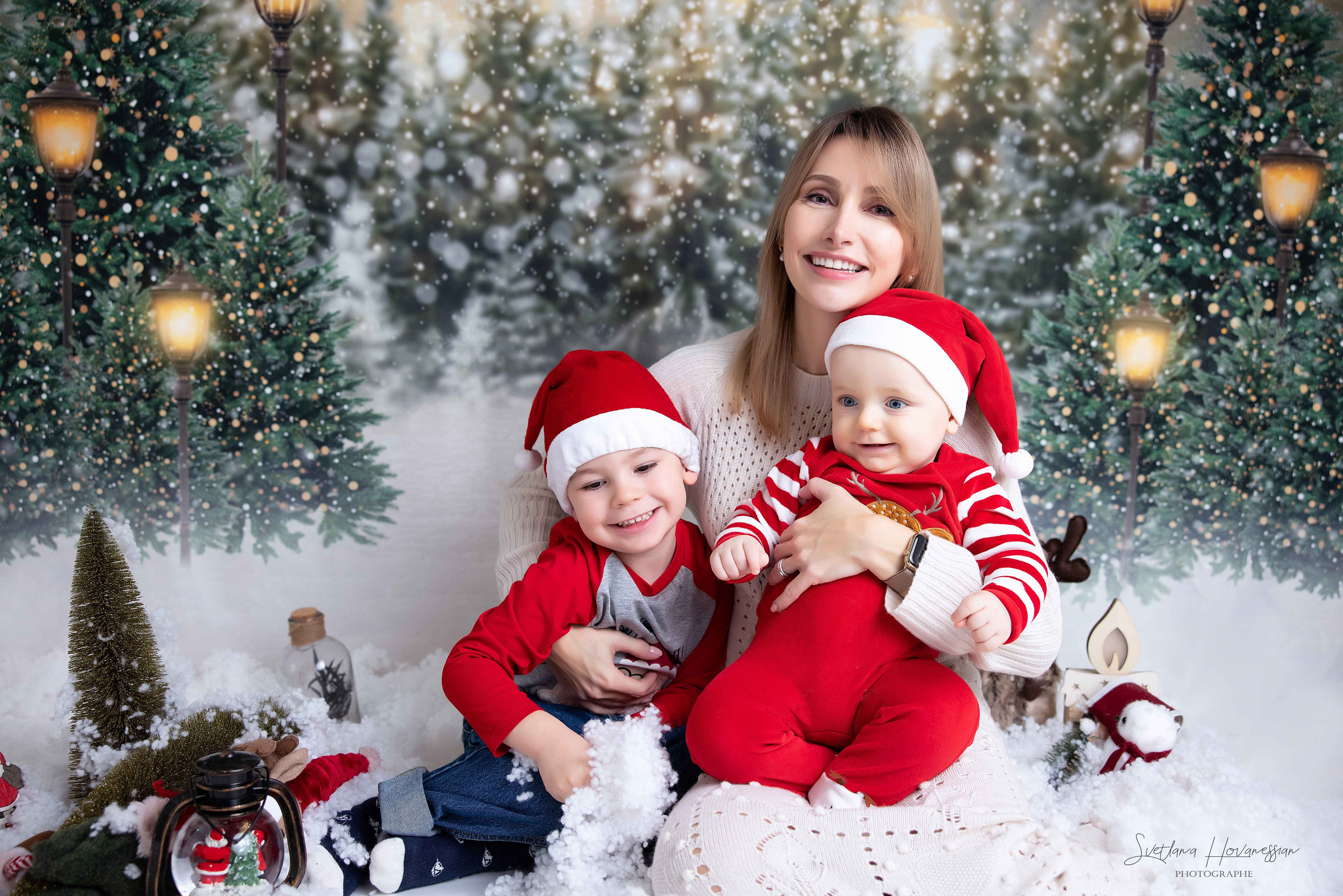 Séance Photo de Noël 2024. Photographe professionelle spécialisée dans la photographie de grosses