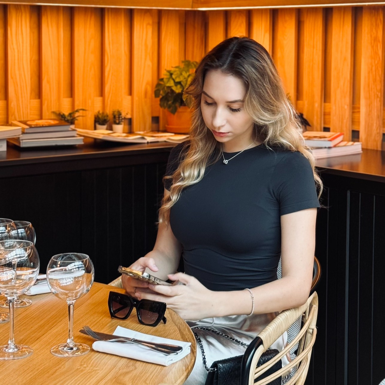 Контакты. Фотограф Анна Кучерявая | Свадьбы и мероприятия в Дубае