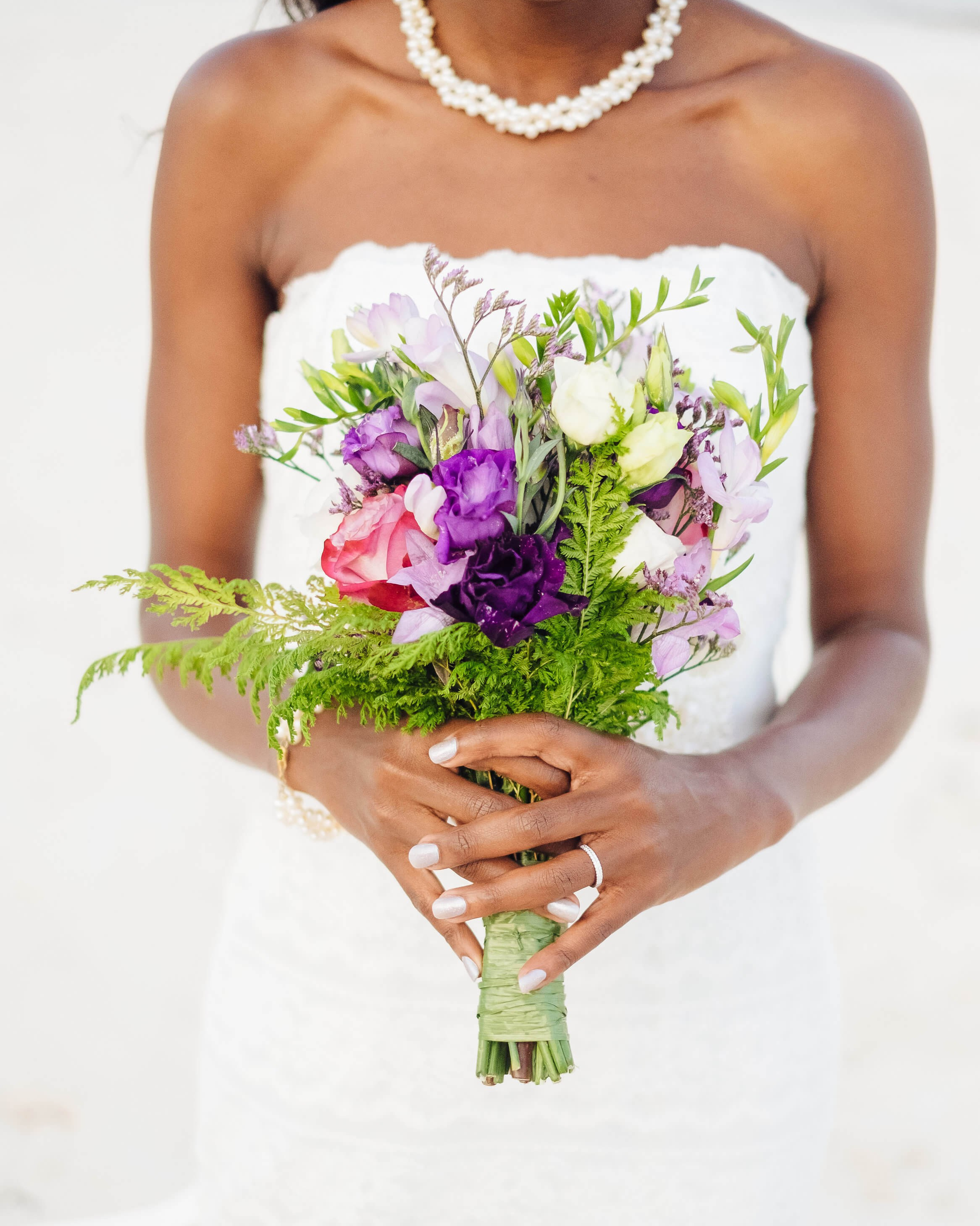Elegant bridal bouquet detail at Medina Palms, Watamu. Maiafreia photography captures refined wedding moments with color, style, and love on Kenya’s beautiful coast.