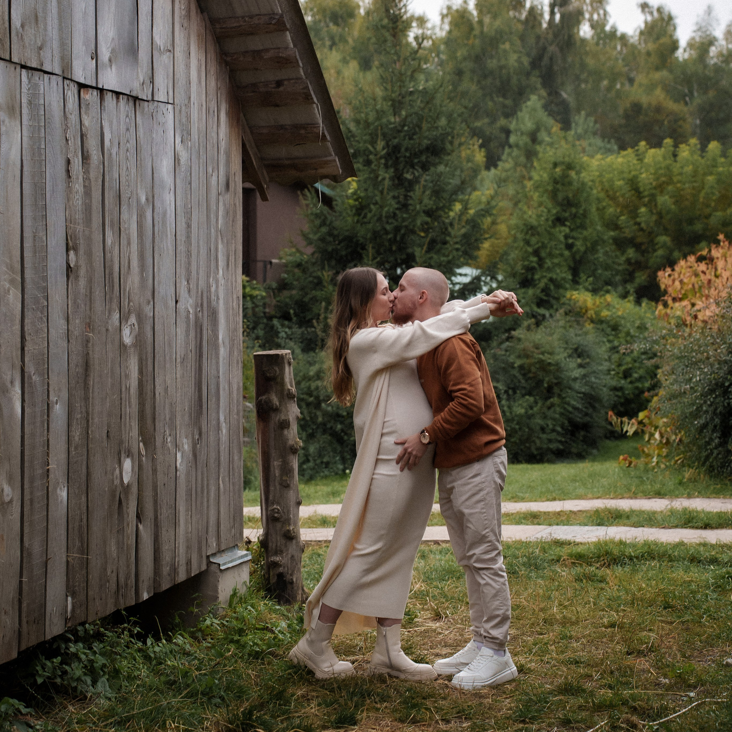 Що одягнути на фотосесію на природі з кіньми та овечками: ідеї образів для всієї сім’ї. Family photographer in Kiev Natalia Shkavron