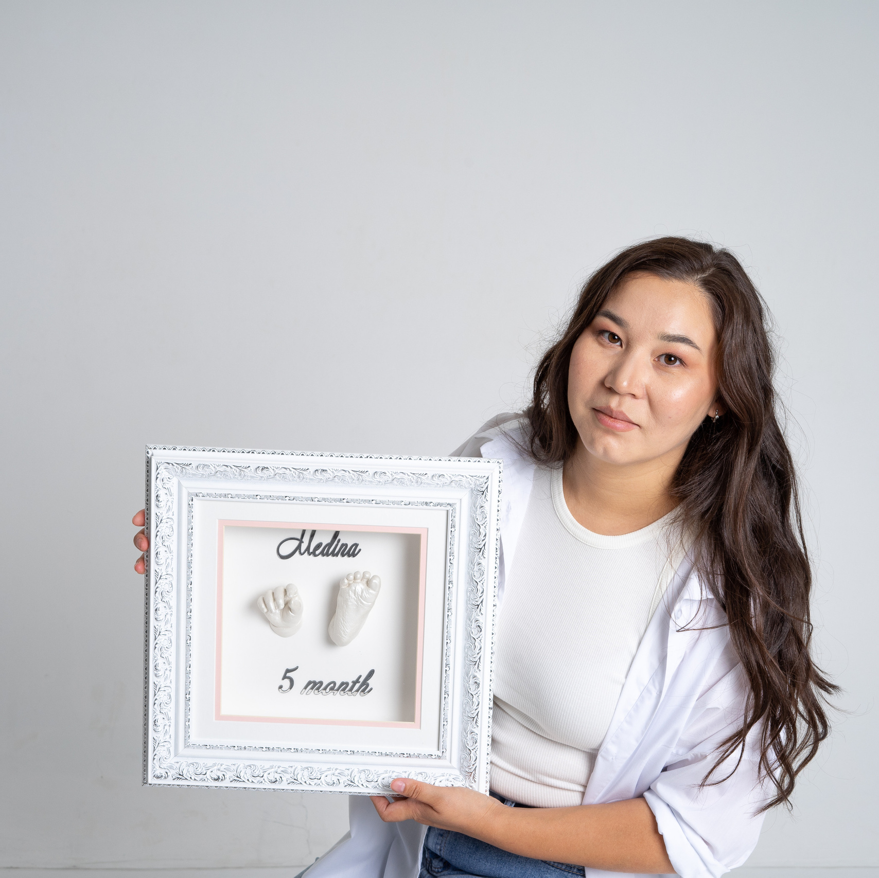 Newborn Photographer and life casting in Dubai Dariya Saeed