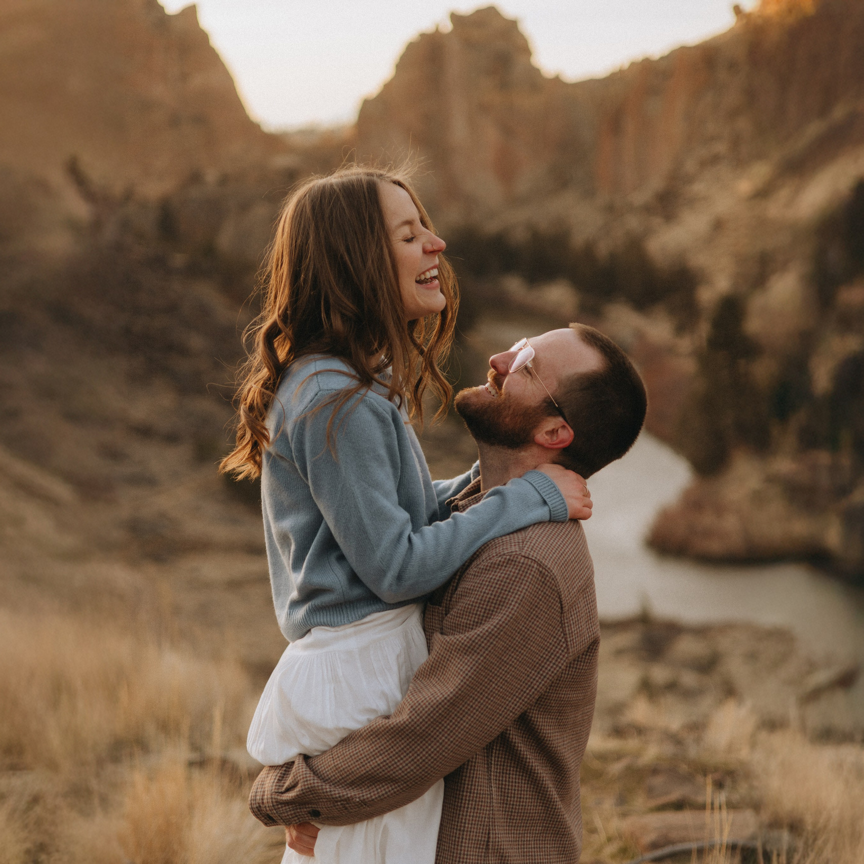 Portland & Seattle Wedding, Elopement & Engagement Photographer | Georgy Shishkin