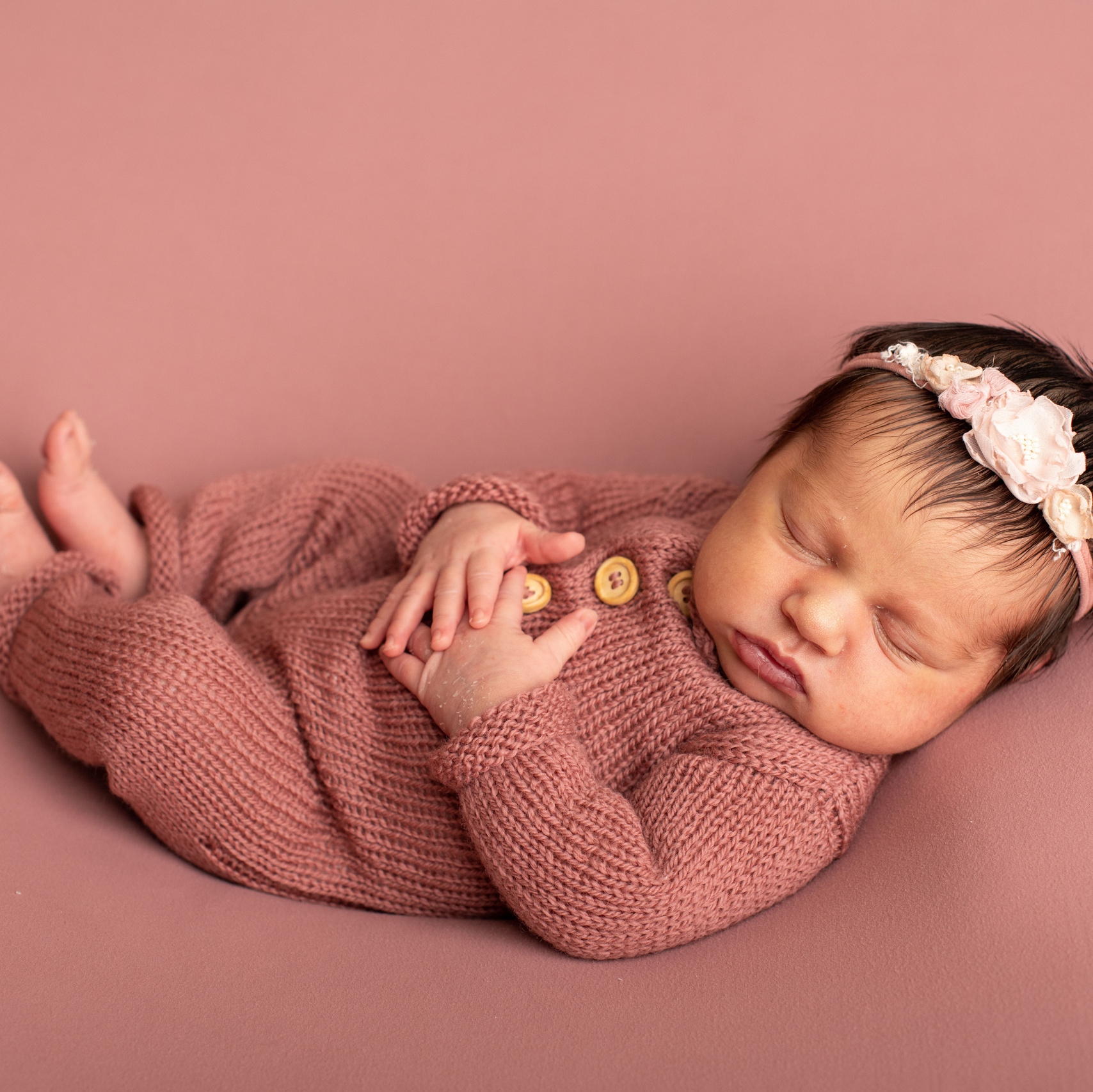 Newborn photographer Sacramento
