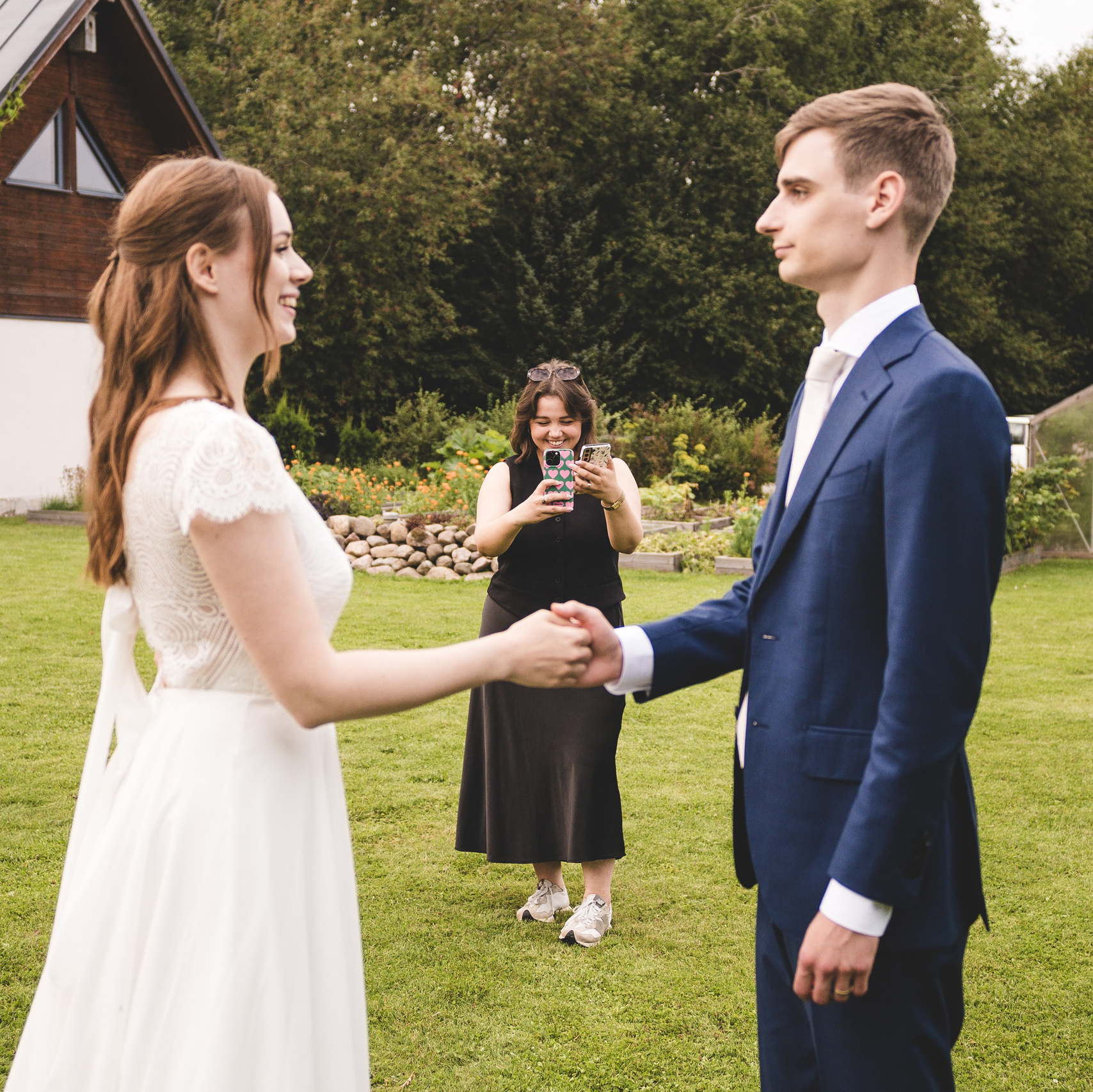 MINUST. Behind the Wedding – pulmasisulooja ja pruudi assistent