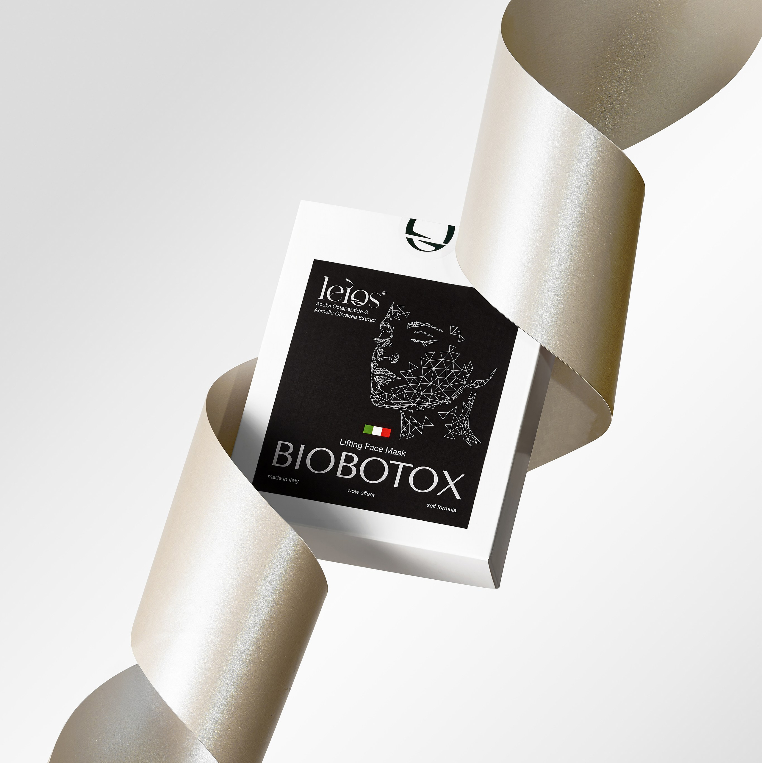 A catalogue shows the product, a campaign creates the want