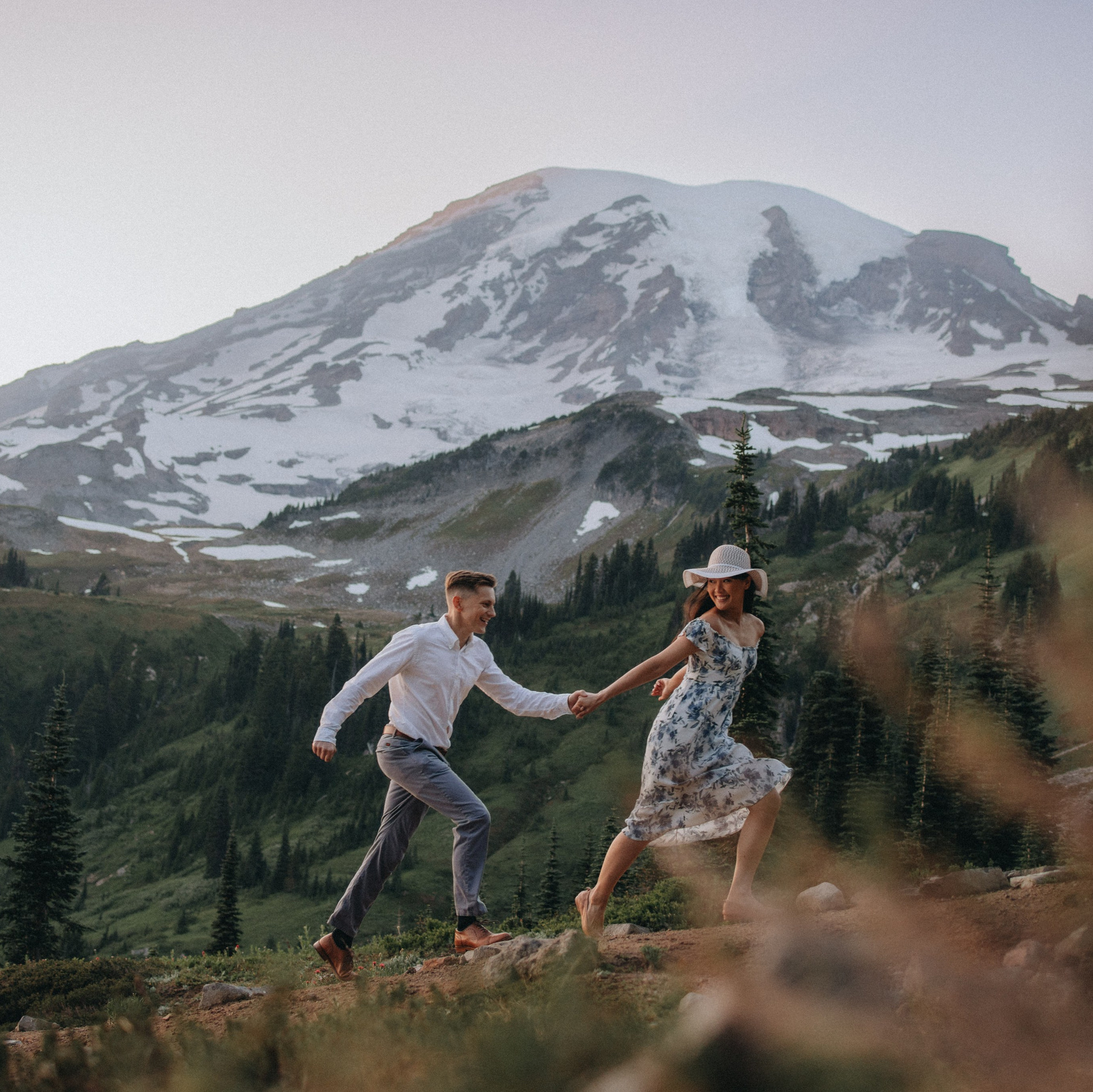 Portland & Seattle Wedding, Elopement & Engagement Photographer | Georgy Shishkin