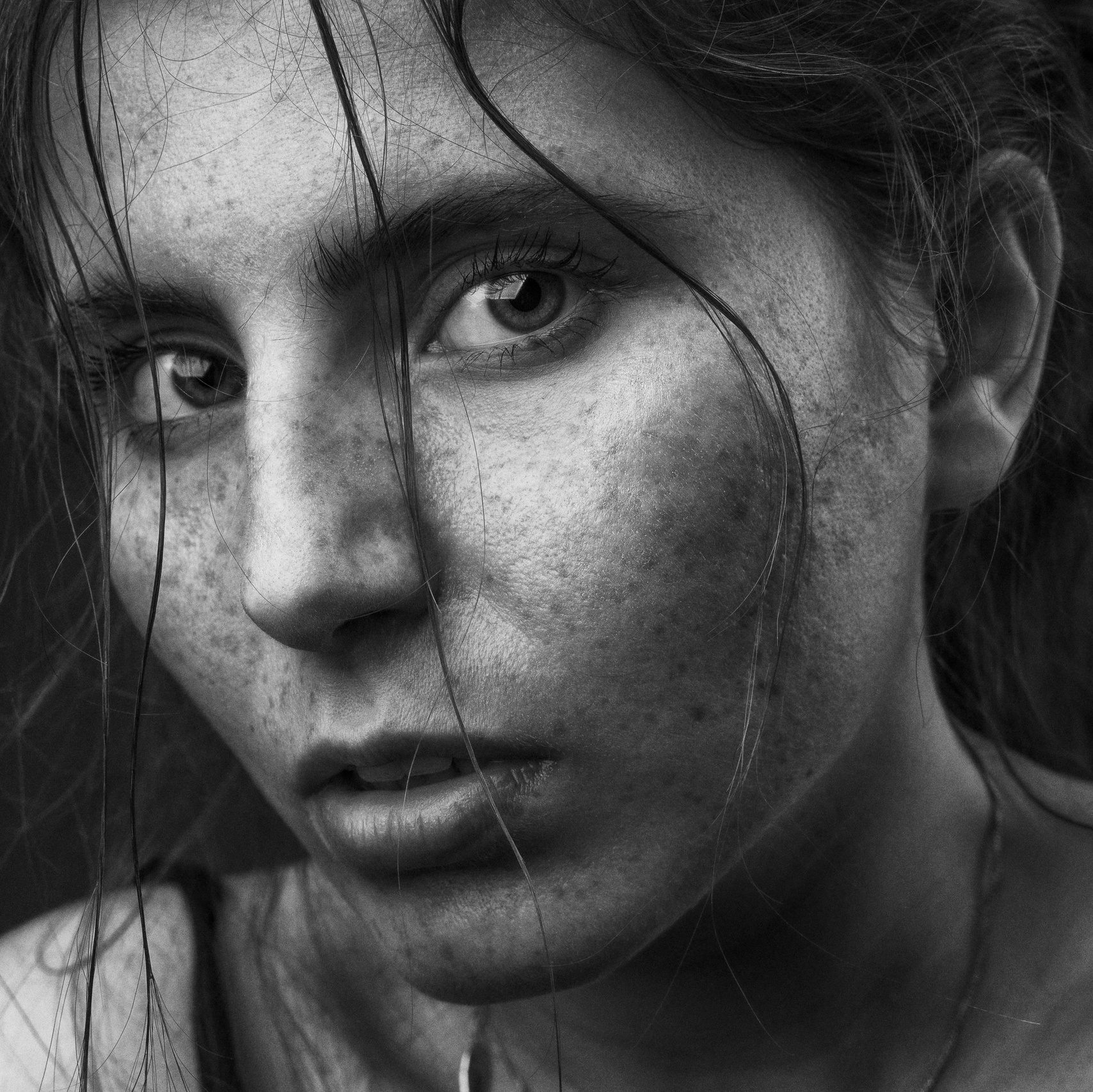 SERVICES. Behnam Khorramshahi, a portrait and fashion photographer in Cologne, Germany