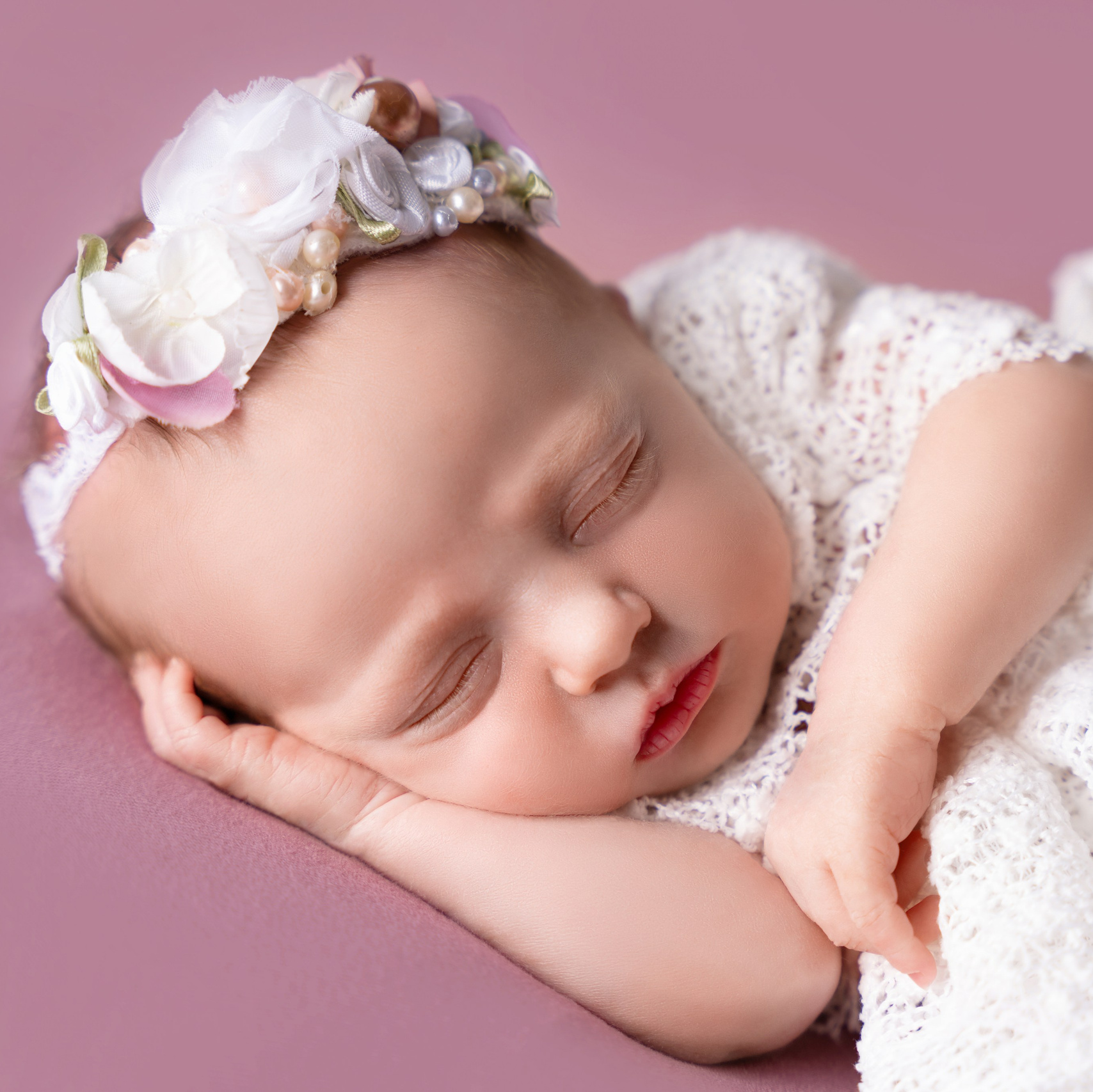 Newborn. Fotograf aus Rastatt, Baden-Baden, Karlsruhe, Fadeev-photo