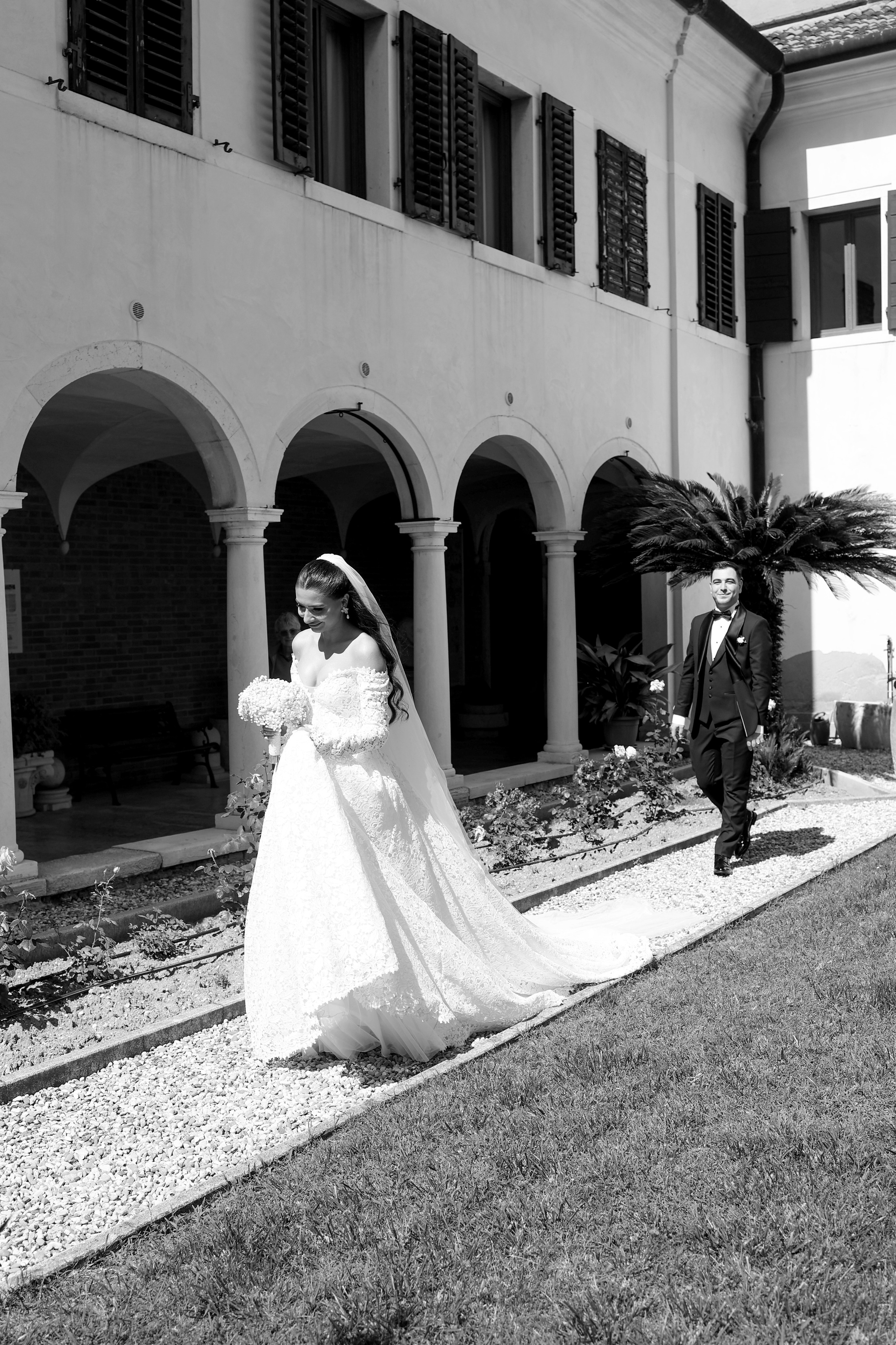 Bride and groom on San Lazzaro degli Armeni island