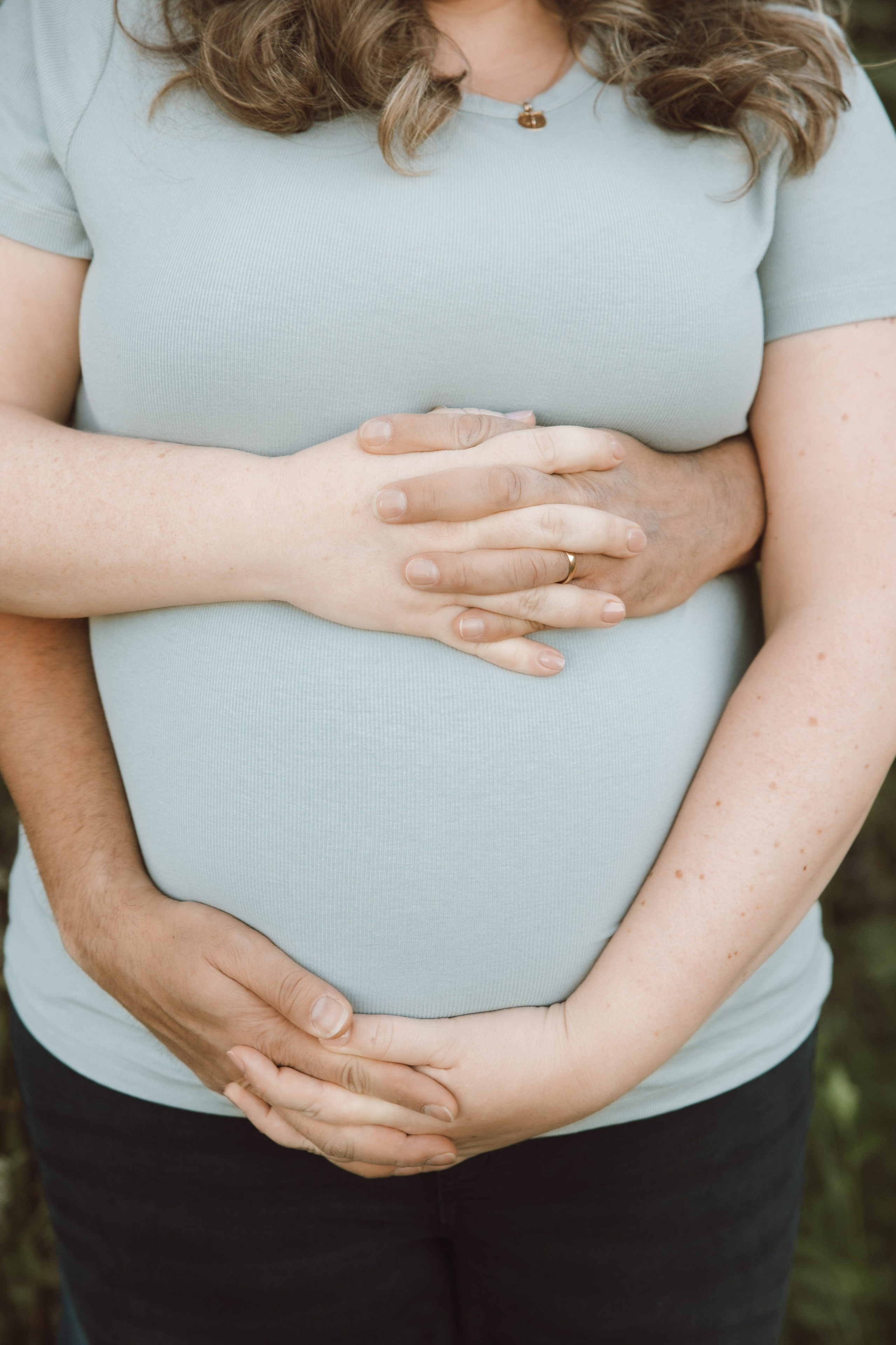 Babybauchshooting. Liebevolle, emotionale, natürliche Fotografie in Rottweil und Umgebung