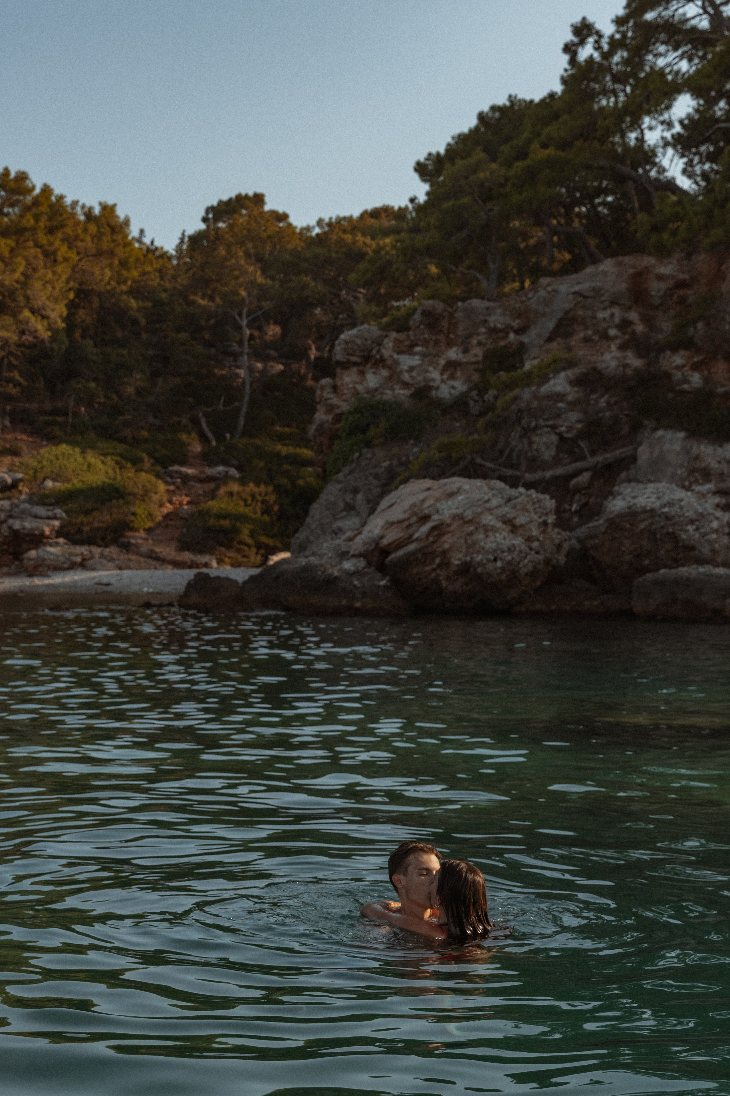 Аренда яхты в Кемере, Кемер. Отдых в Кемере. Чем заняться в Кемере. Отдых на яхте. Прогулка на яхте. Аренда яхт в Турции. Морская фотосессия. Фотосессия на яхте. Фото на яхте. Позы на яхте. Фотограф в Турции. Фотограф в Анталии. Фотограф в Алании. Фотограф в Сиде . Фотограф в Белеке. Фотограф в Кемере.