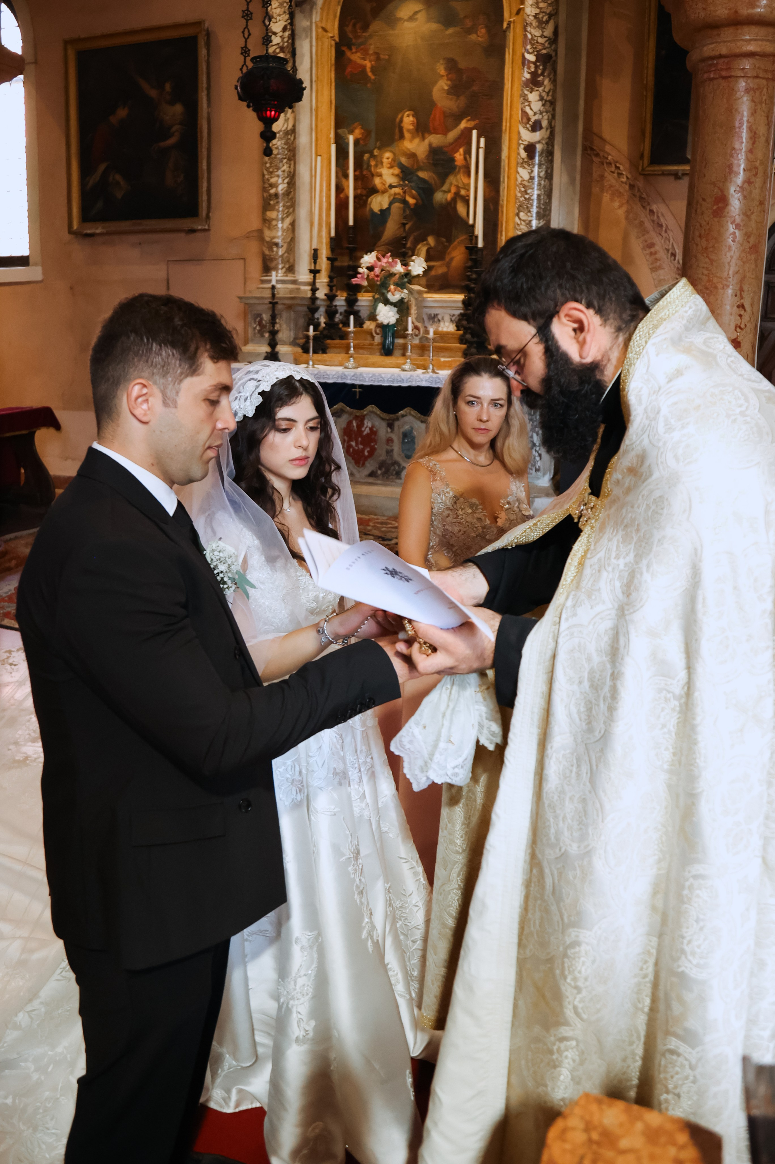 a traditional Armenian marriage ceremony in Venice