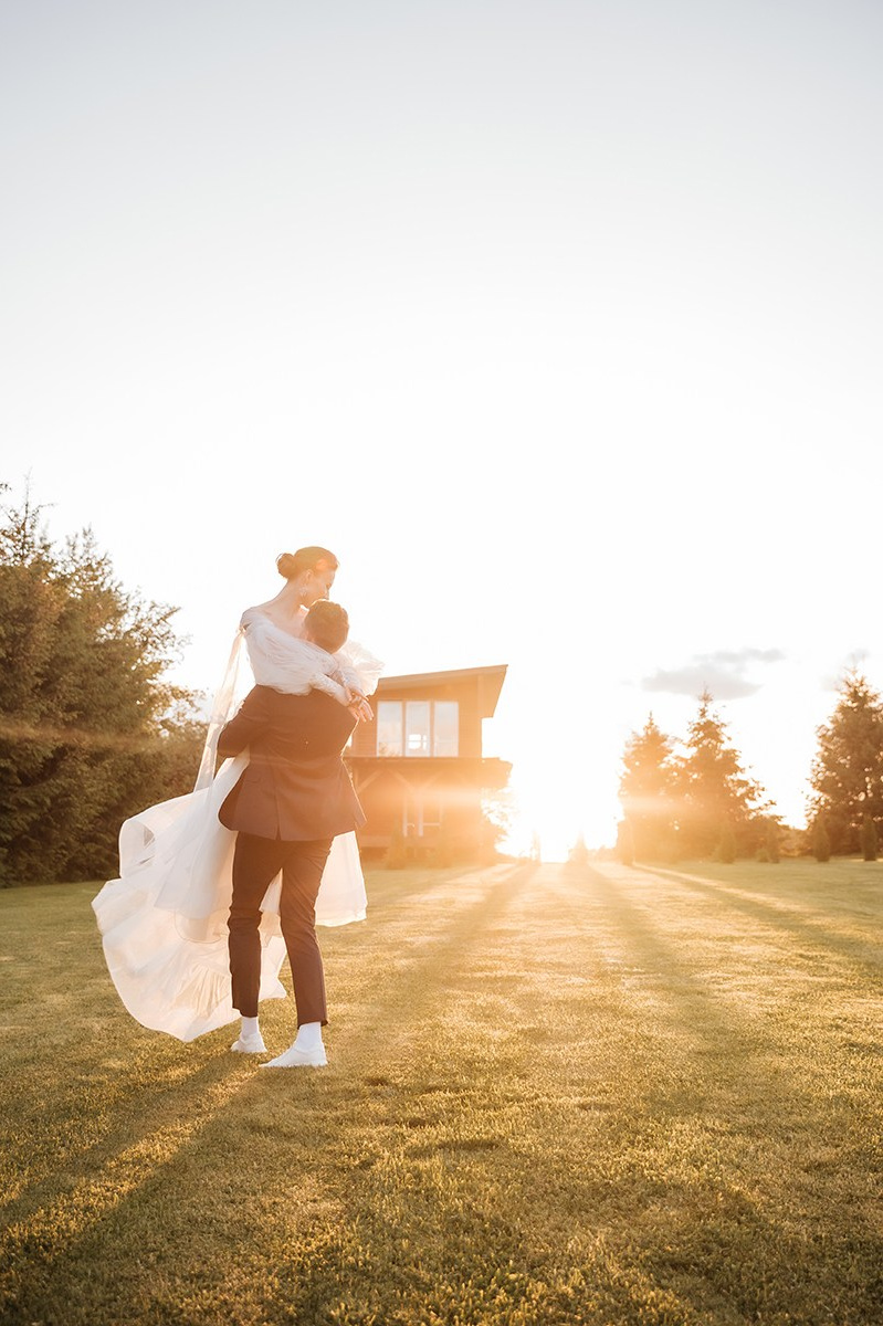 Wedding photographer in Riga Price. Destination wedding and fashion photographer in Riga Igor Davidovich