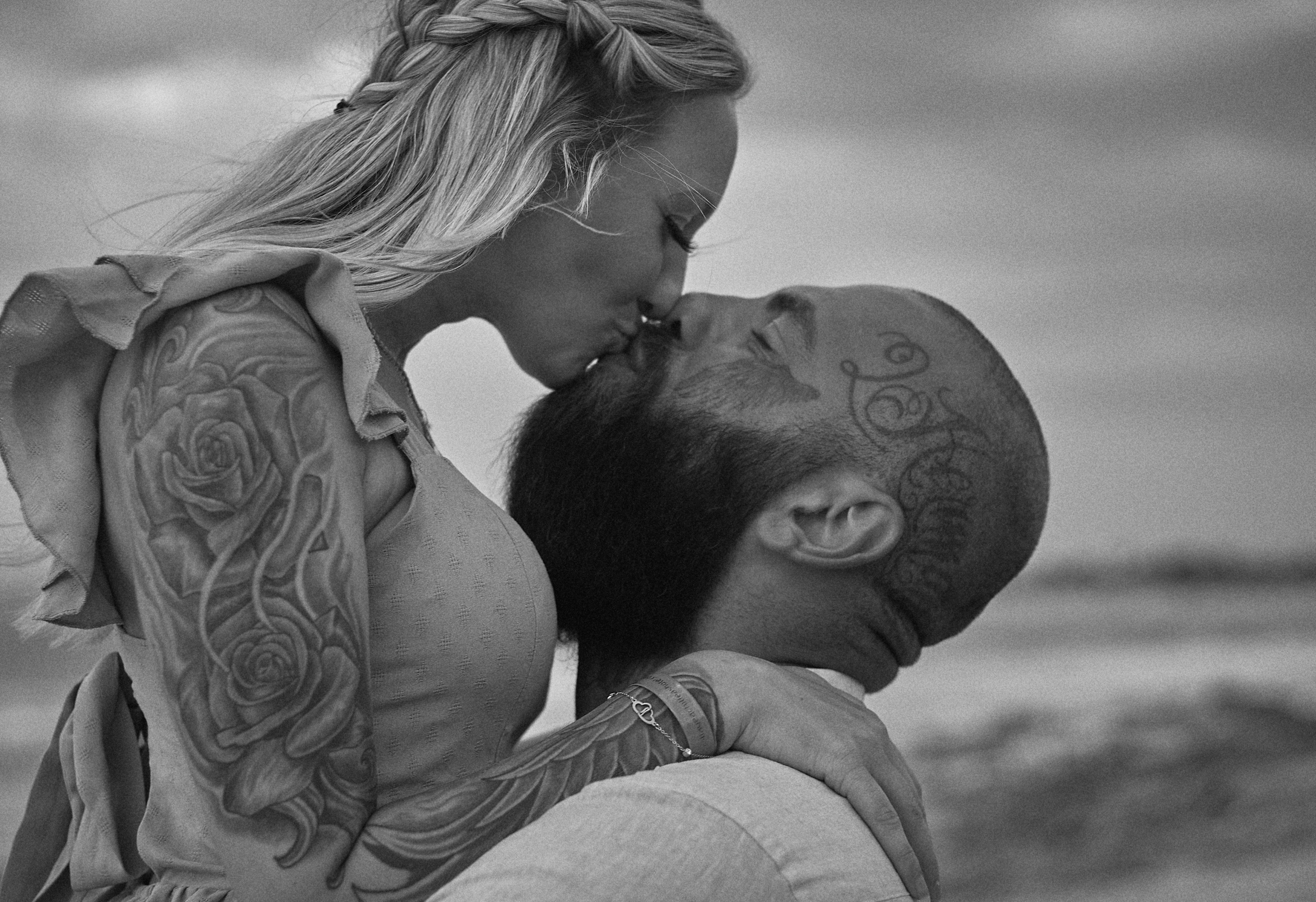 Book a Photoshoot in Crete – Contact Maria Chedroom. Photographer Maria Chedroom