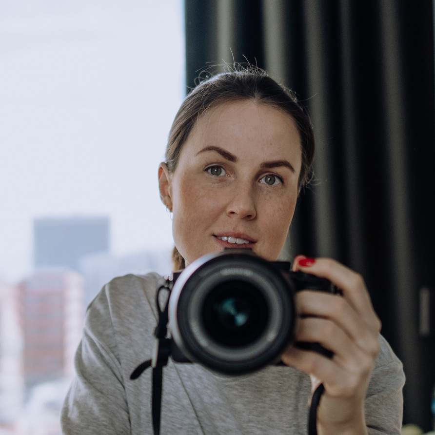 Contacts. Natasha Shakh