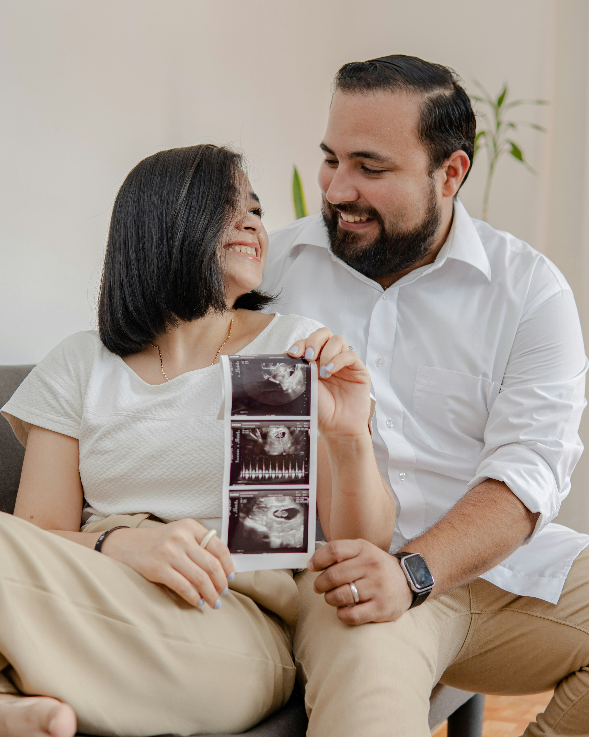 Maternity. Photographer | Naomi Maklin