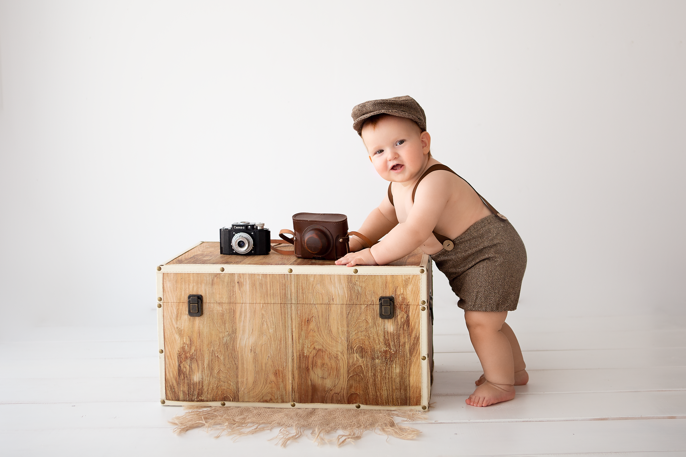 Services. Cyprus leading maternity, newborn and baby photographer, Nicosia