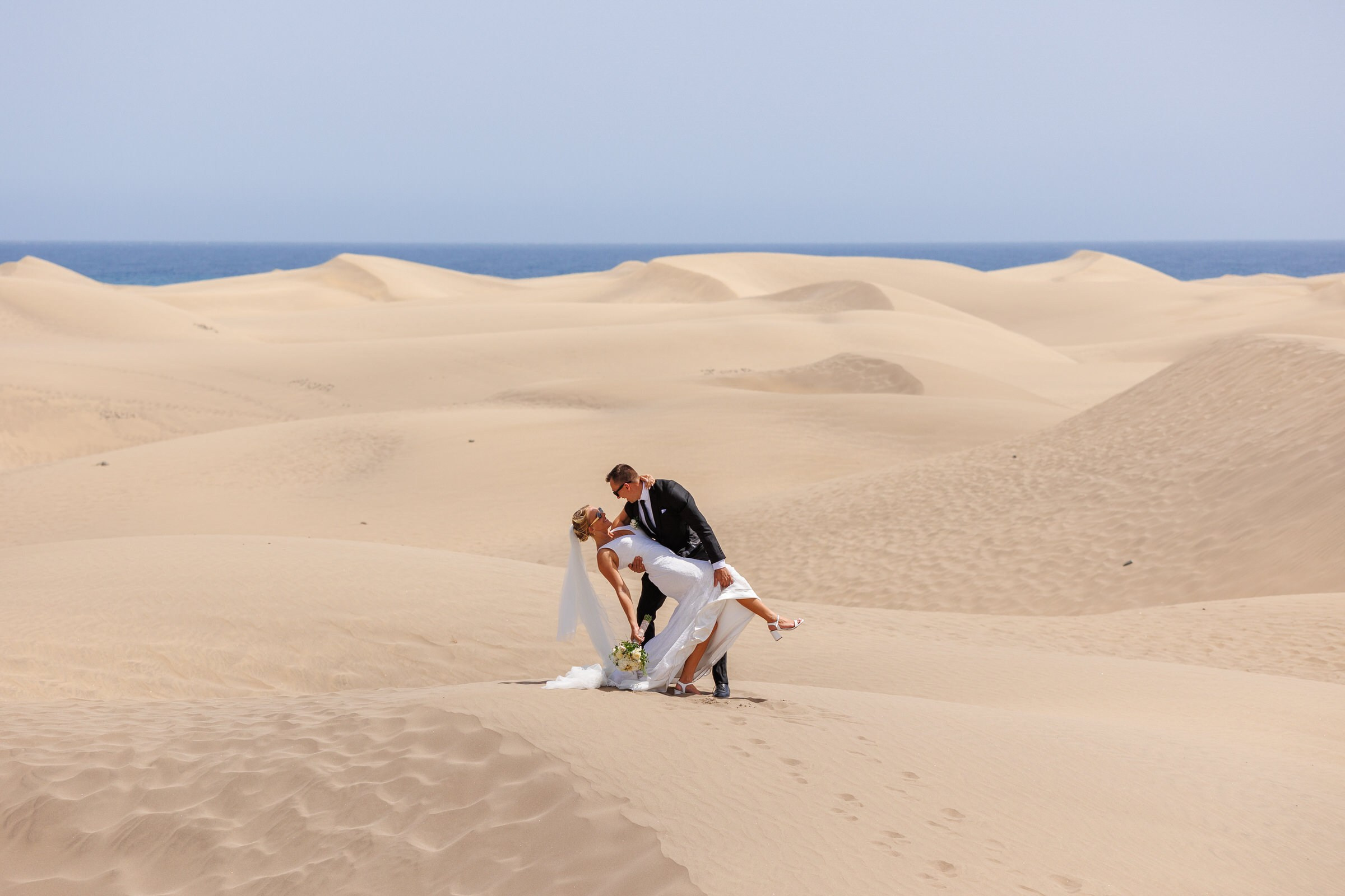 Best photographer dunas maspalomas couple with price