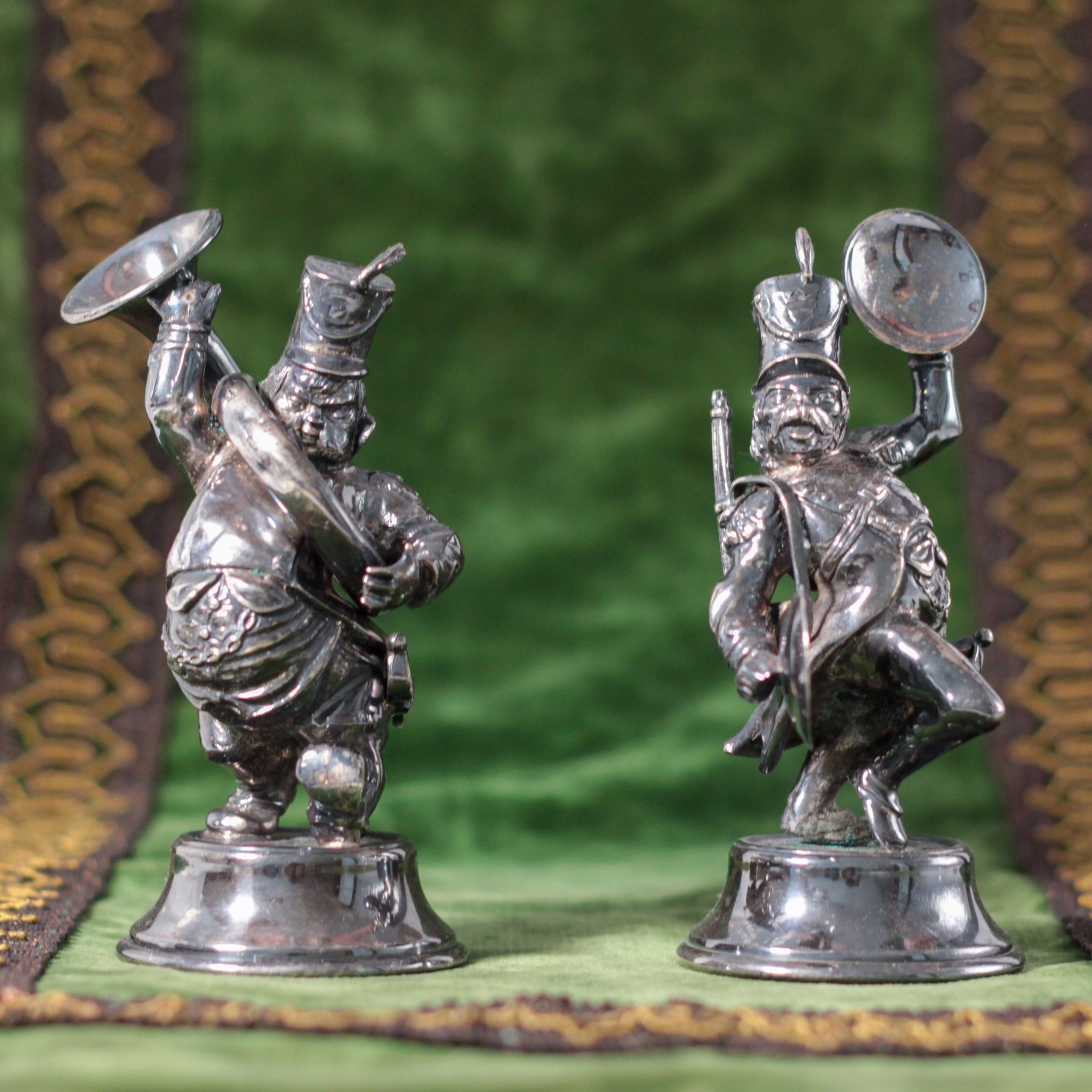 Figurines of "Marching musicians" cymbals trumpet Collectible rarity Spain1960s