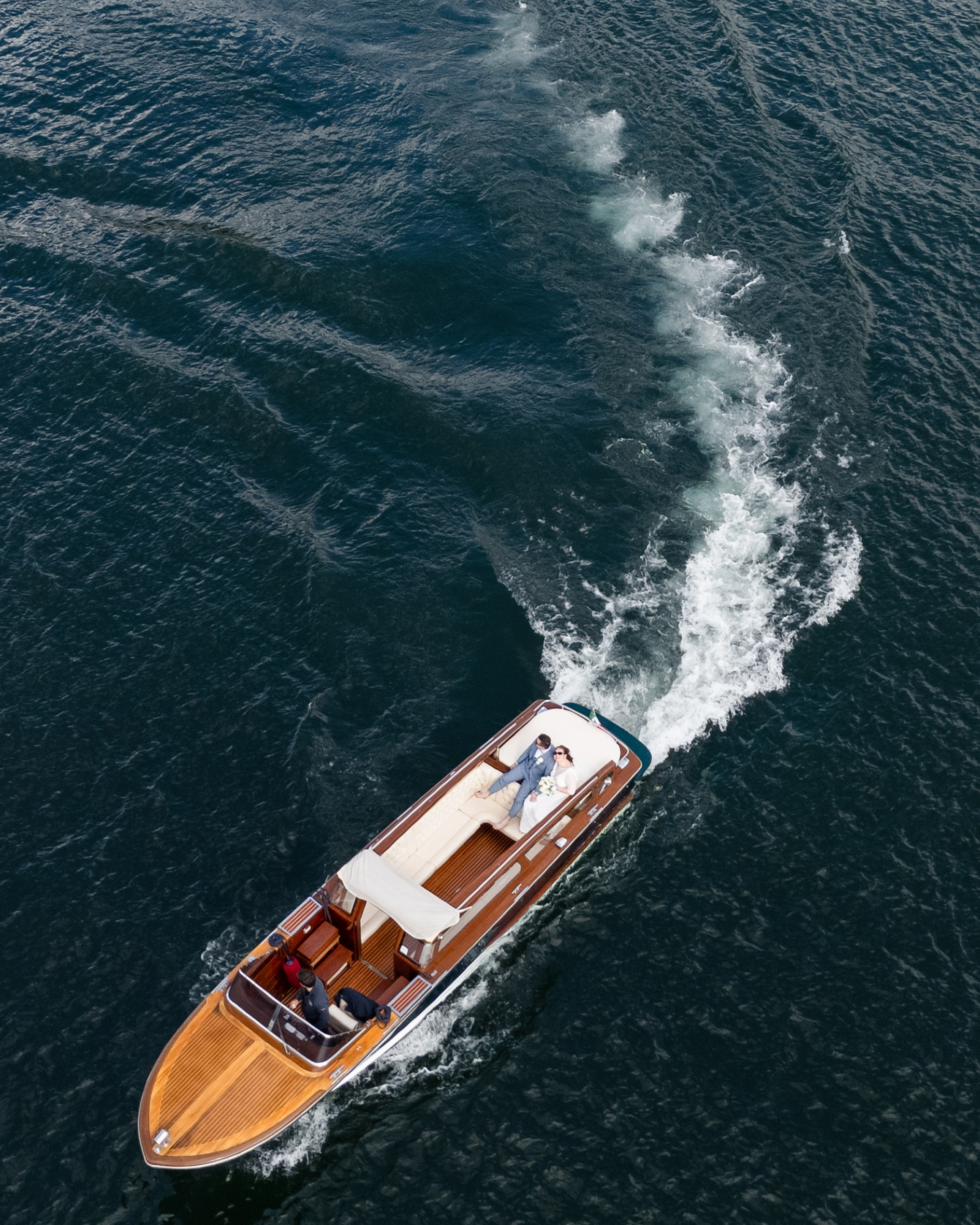 Lake Como Boat Proposal Photographer | Private Boat Proposal Ideas