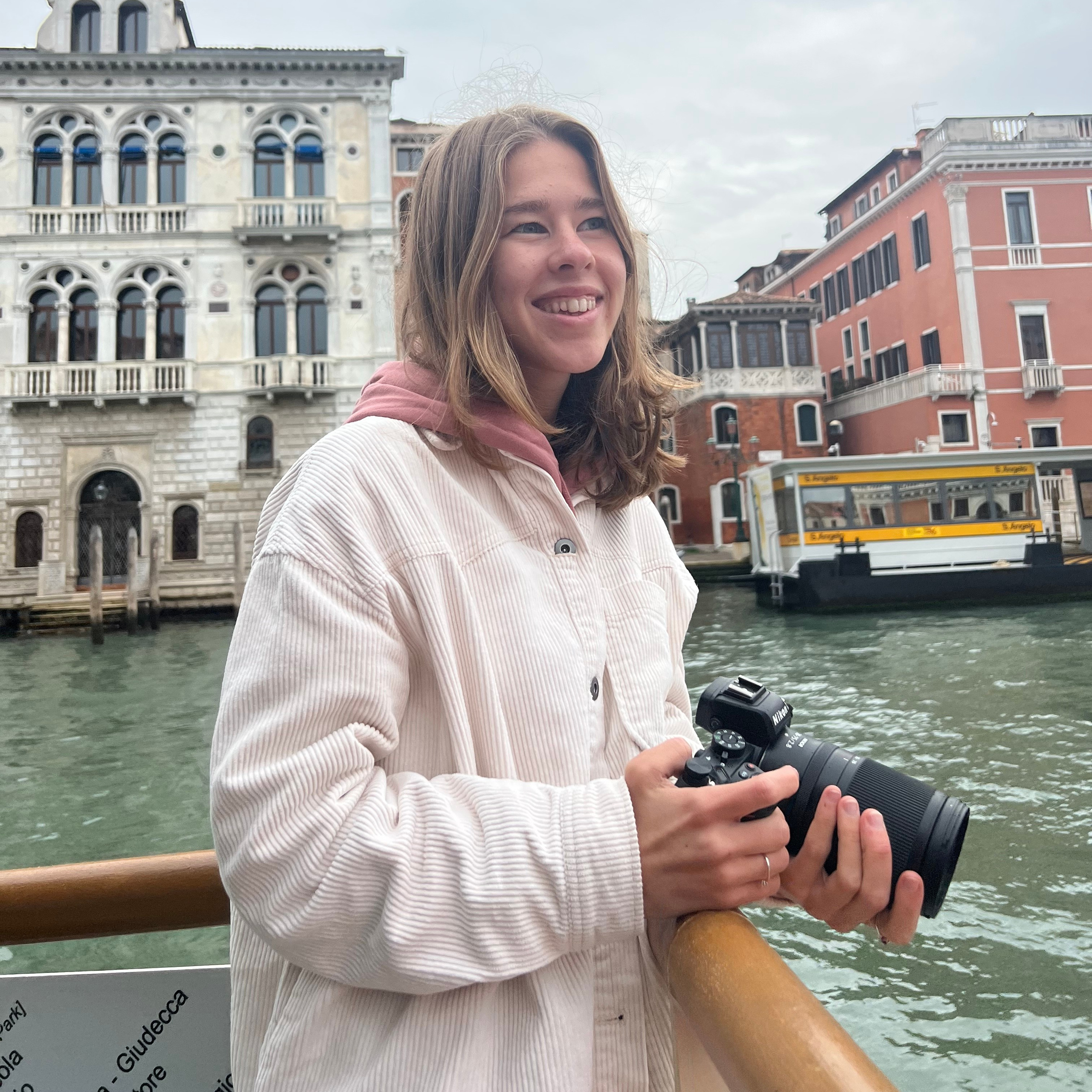 Photographer in Lisbon Elena Lialina