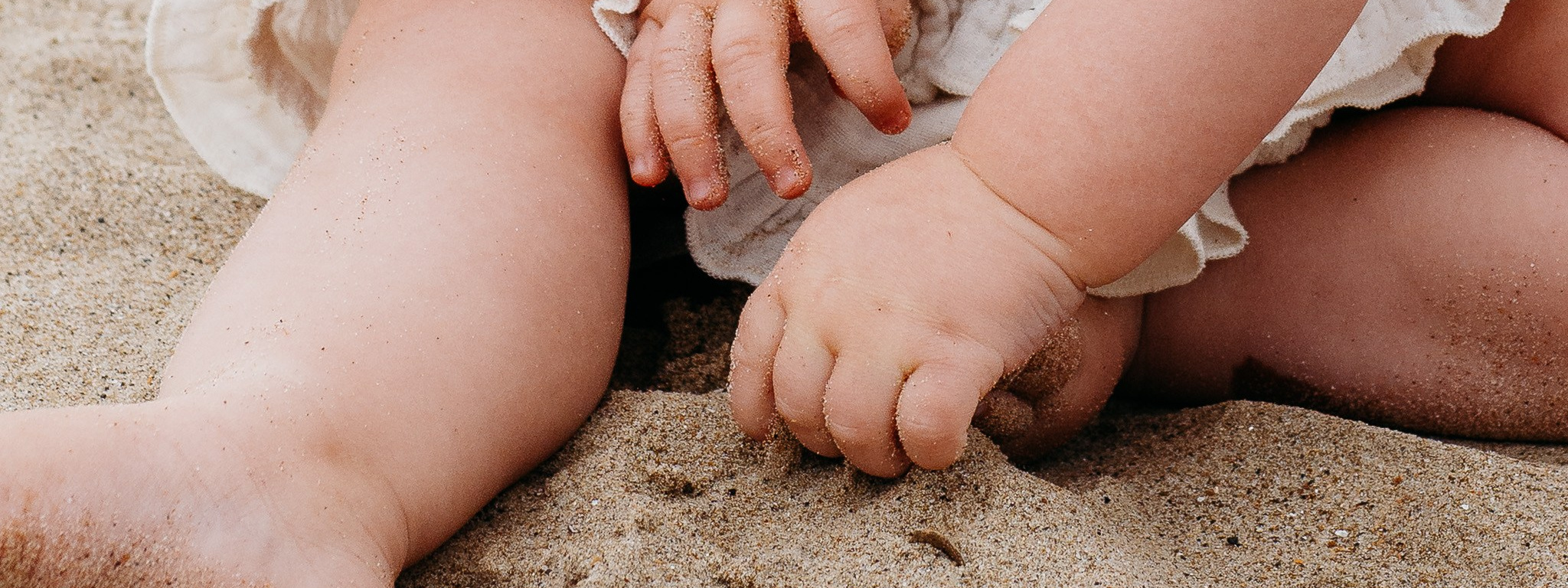 Outdoor Family. Newborn & Family Photographer