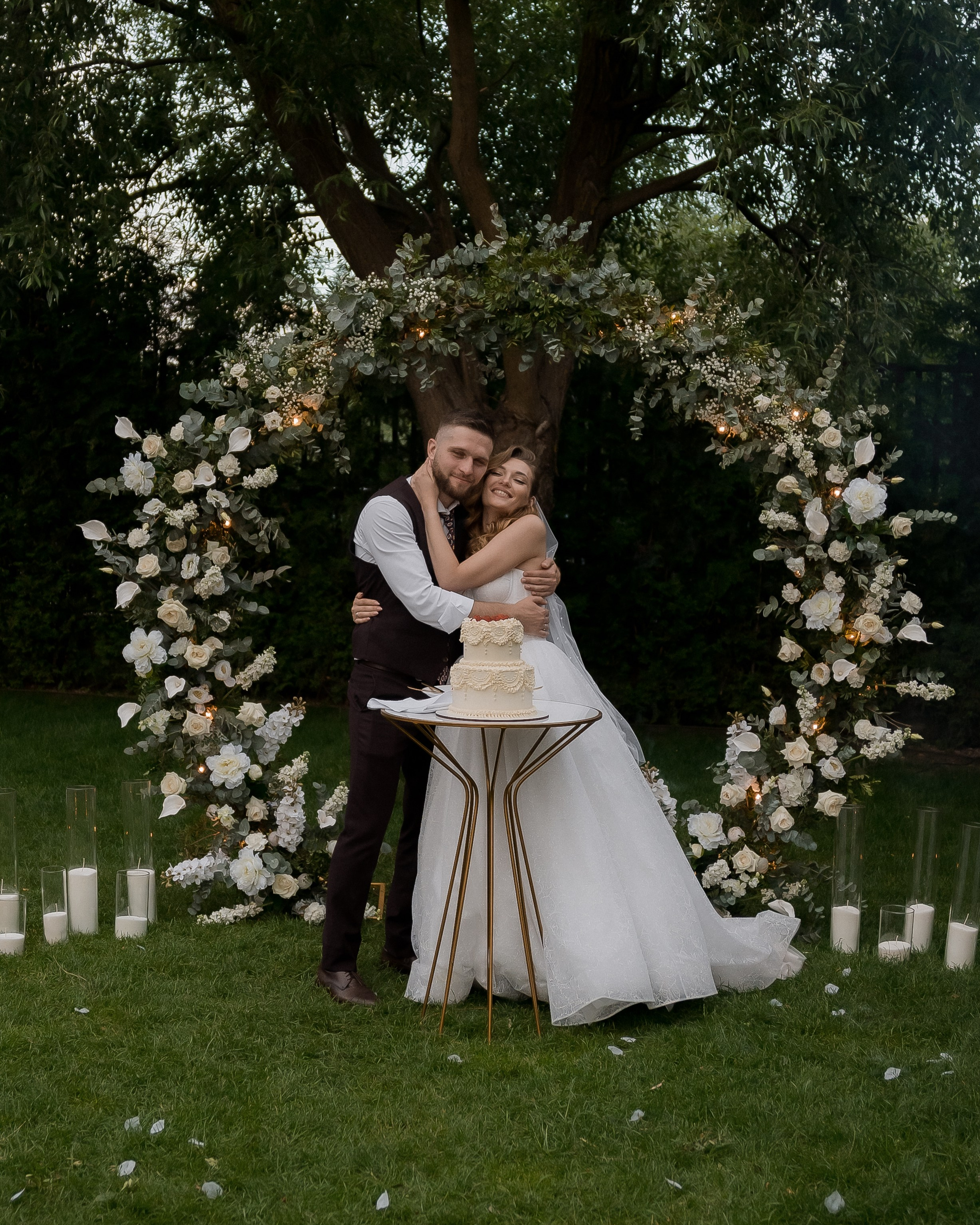 Вартість весільної фотосесії, ціни на весільну фотосесію, весільний фотограф. Весільний та фотограф Київ Україна Олександра, свадебный Киев Украина