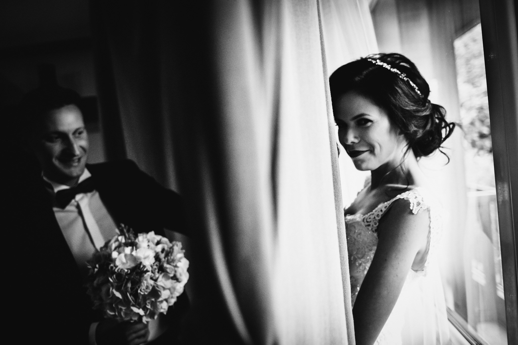 Cele mai frumoase momente pe care un fotograf le surprinde la o nuntă. Alexandru Grigore — Fotograf nuntă București — Pitesti, cununie civilă și botez |Fotografii naturale și elegante