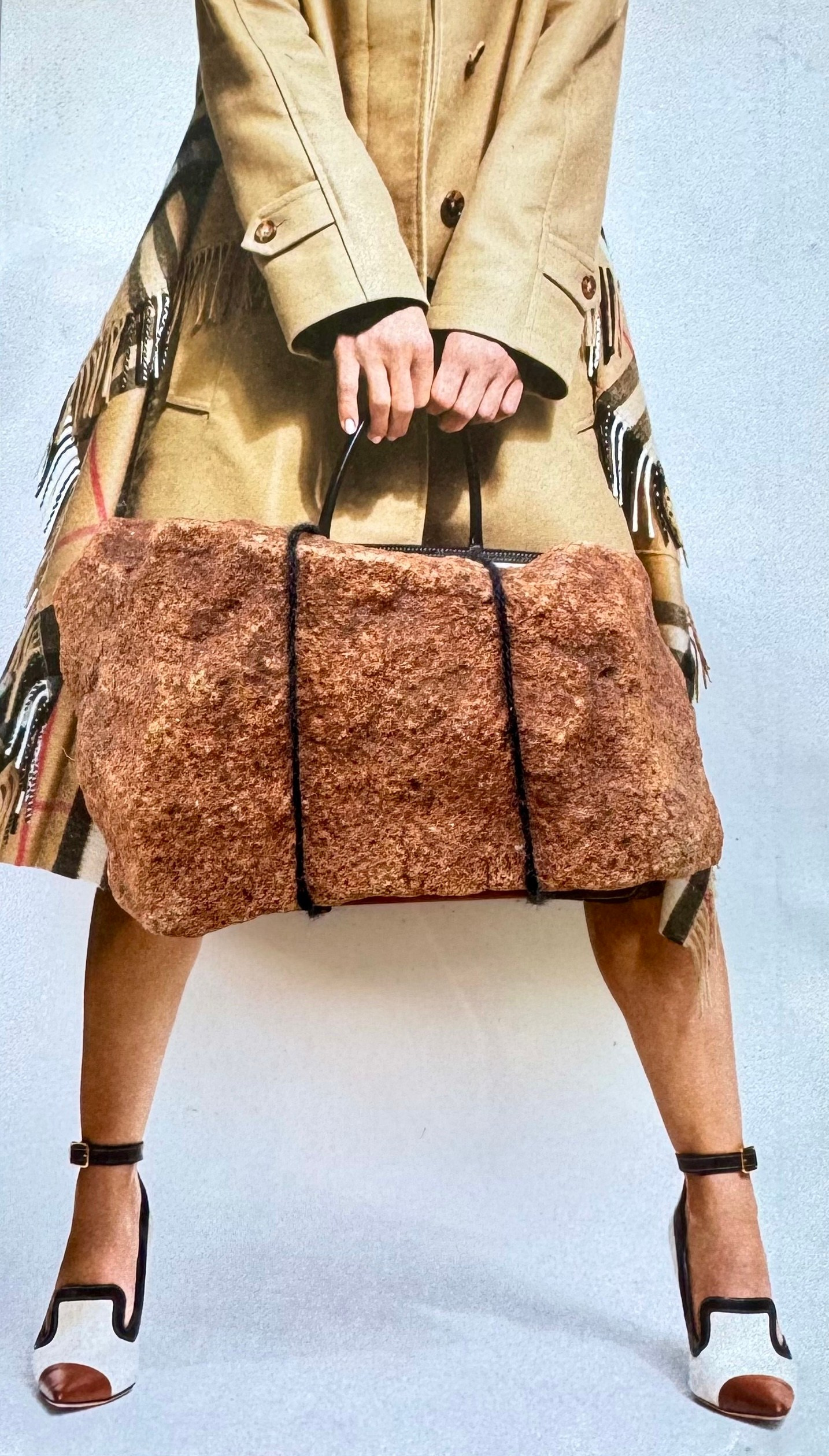 Assamblages. Natalia Naletova — artist and researcher working with textile, collage & memory