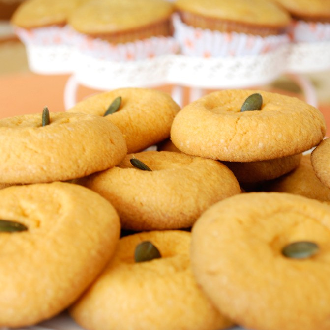 Almond Cookies