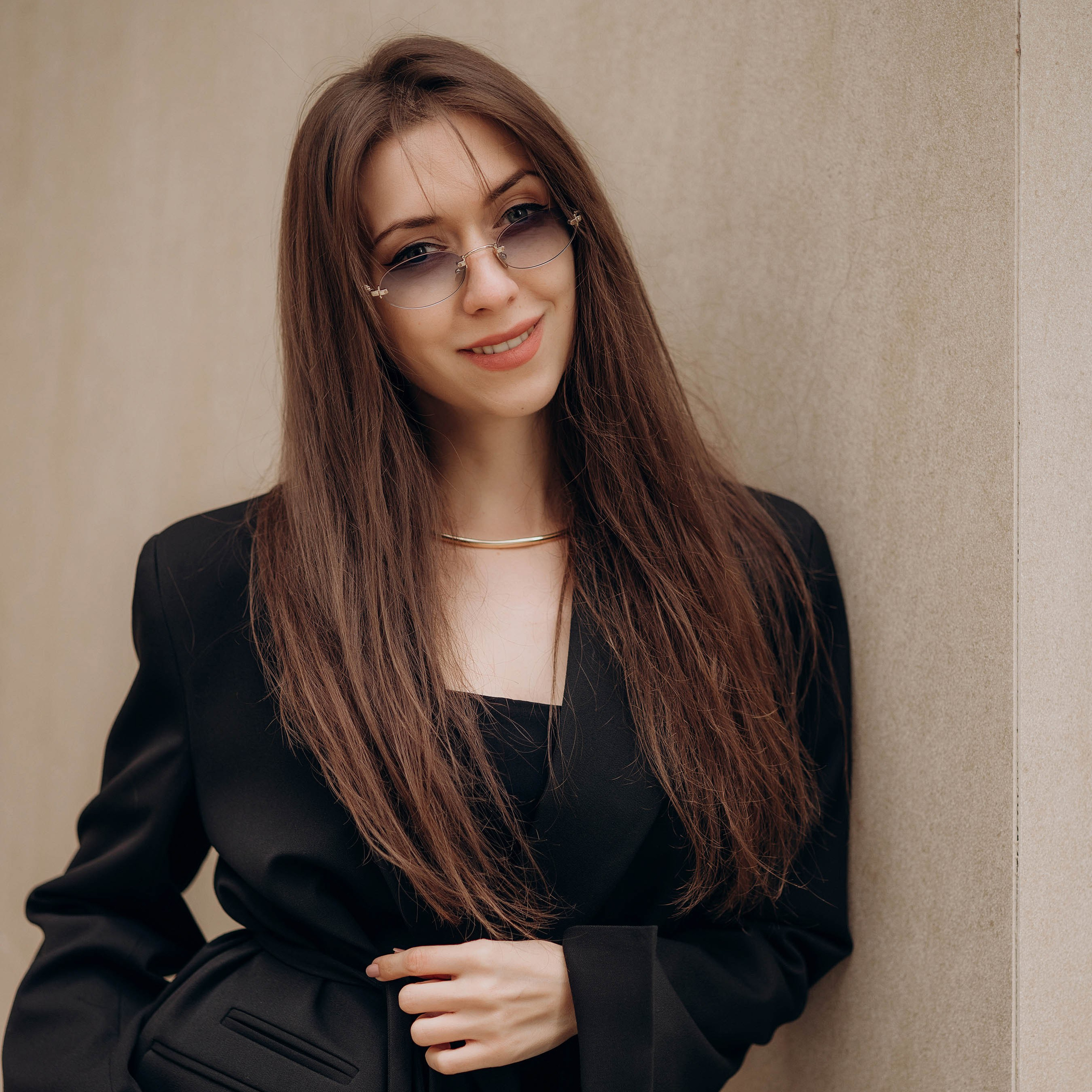 Contacts. Wedding Photographer in Izmail, Constanta, Braila, Galati, Bucharest — Julia Dickinson