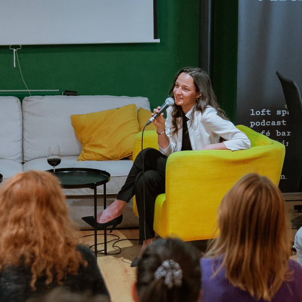 VŠECHNY SLUŽBY. Dana Lišková — Empatická fotografka | Introspektivní umělkyně | Neurodivergentní koučka| Zakladatelka Artepy.cz