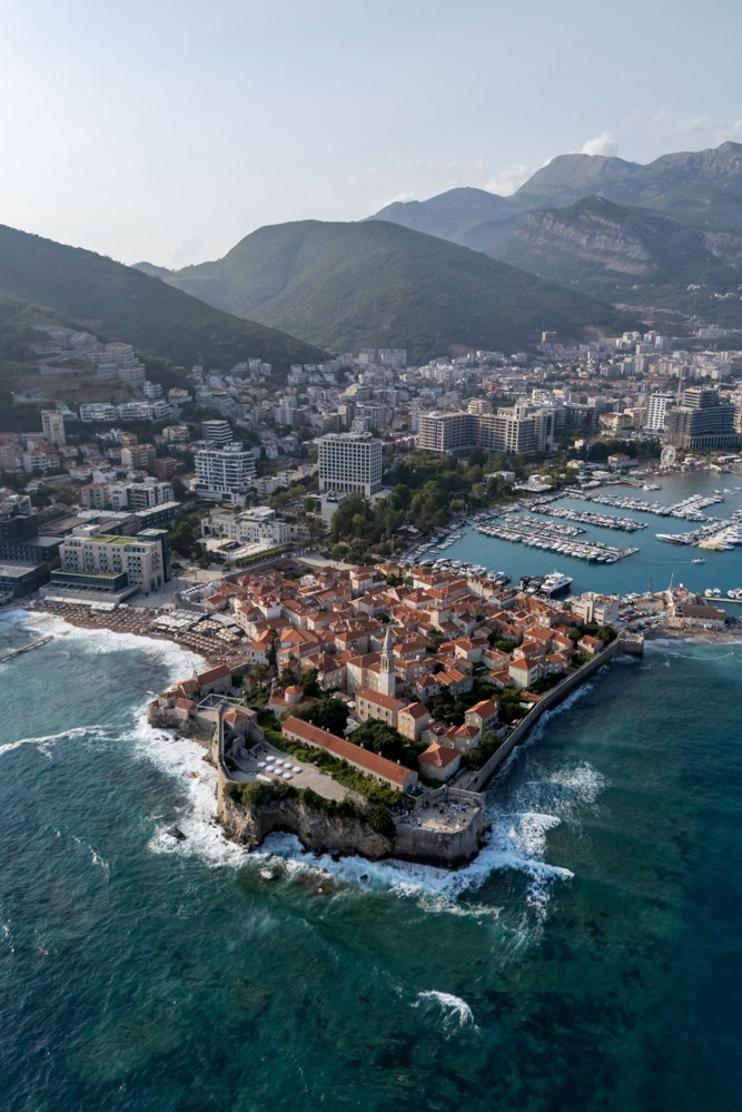 Budva Citadel Wedding: Seaside Fortress in the Old Town