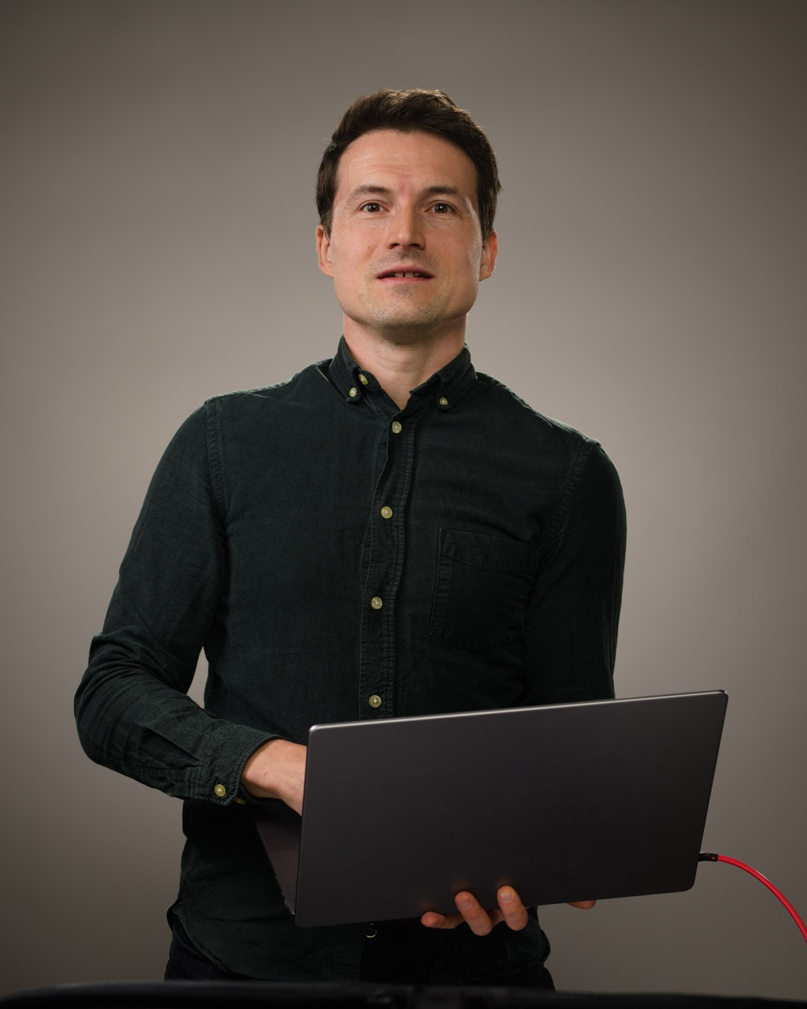 Contact. Alexander Kabanov Photographer