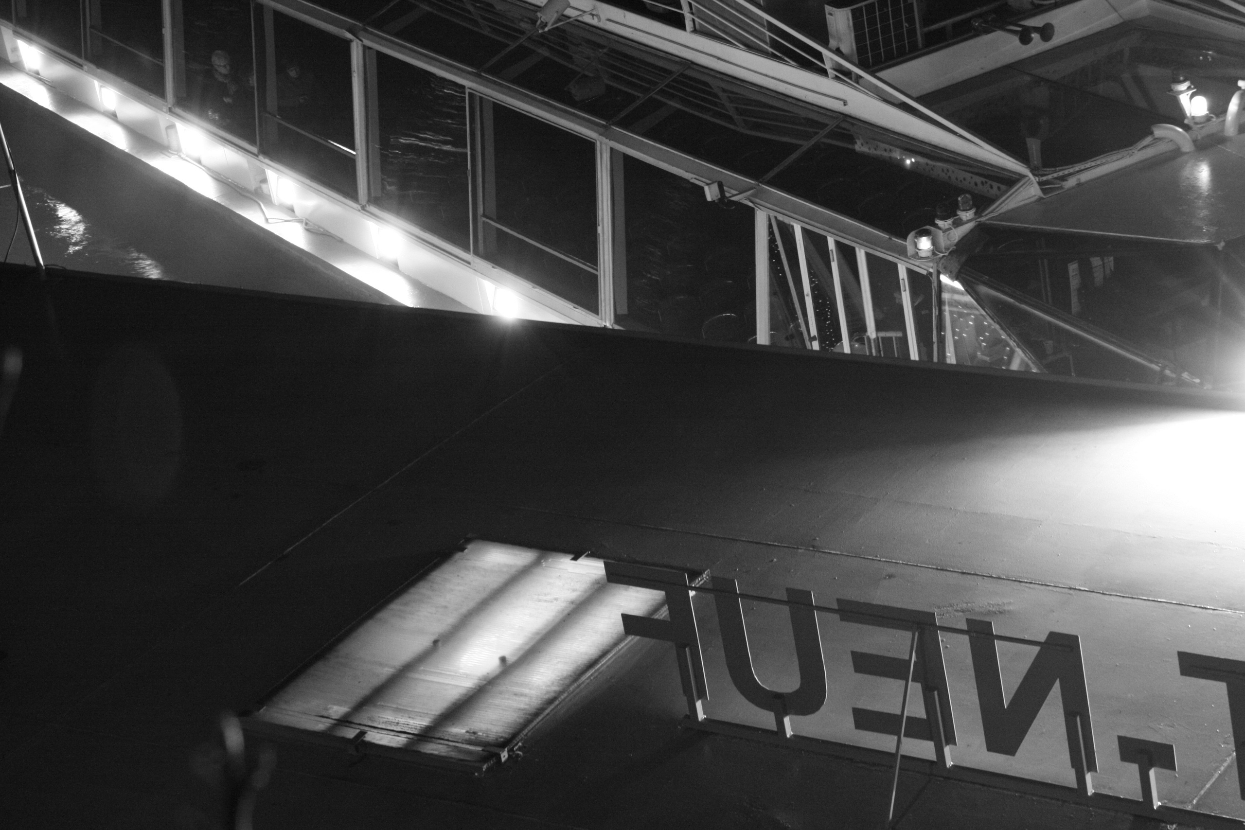 ARC EN SEINE. 7/03 - 21/03. Natalia Bogdanovska. Films et photographie corporate en France