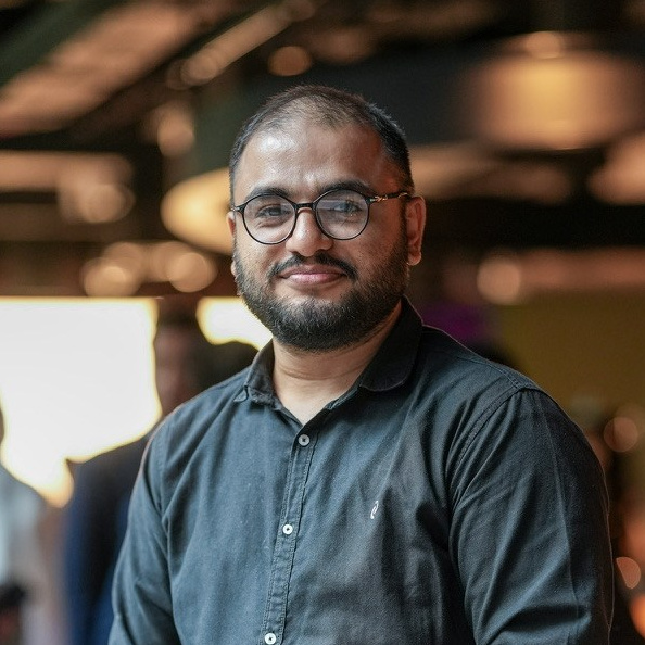 Samy Mar Boy │Portrait, Automotive and Real Estate Photographer