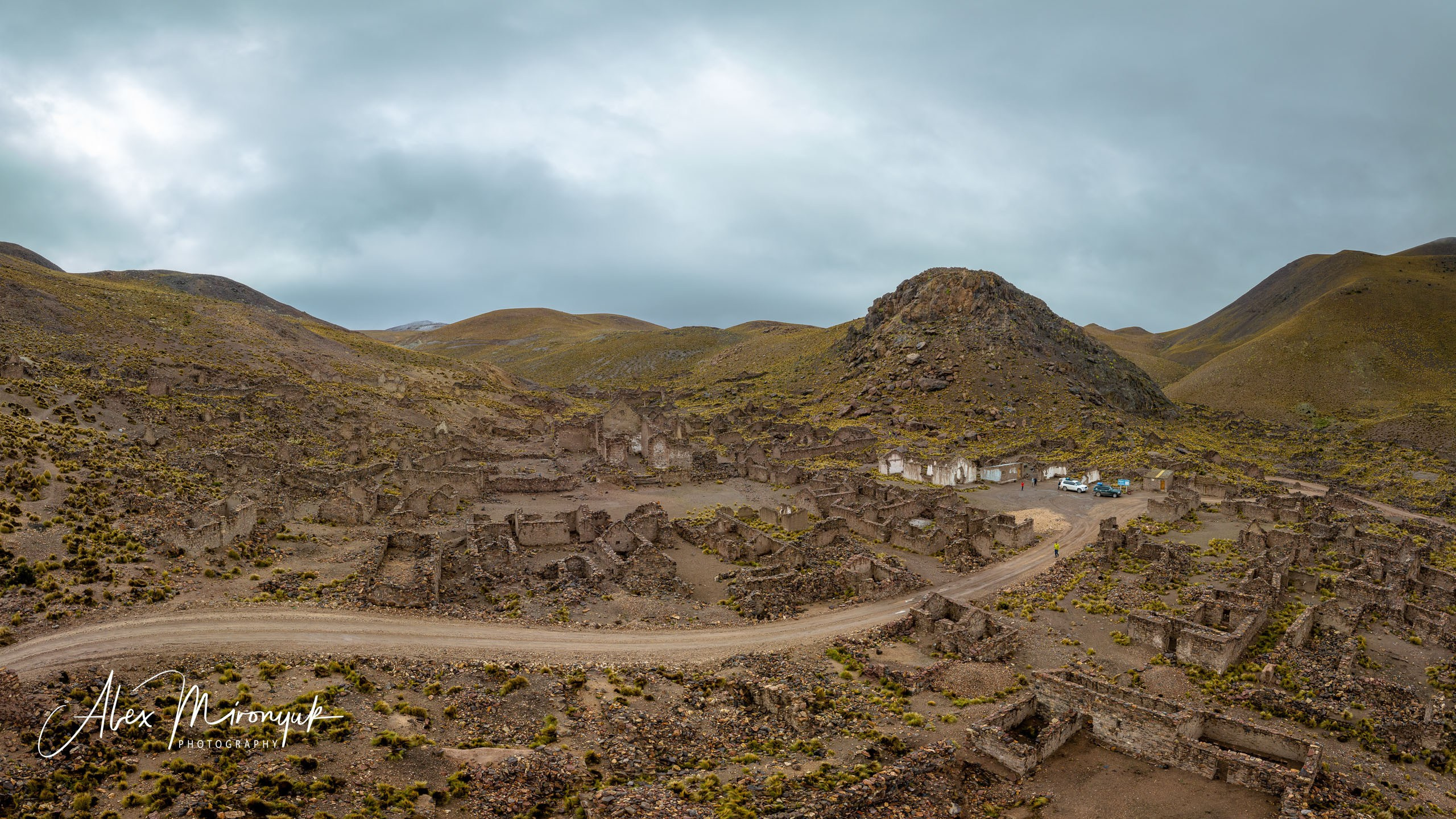 Bolivia Adventure — 2025. Pet, Senior, Landscape, portrait studio, photographer in Miami and Sou